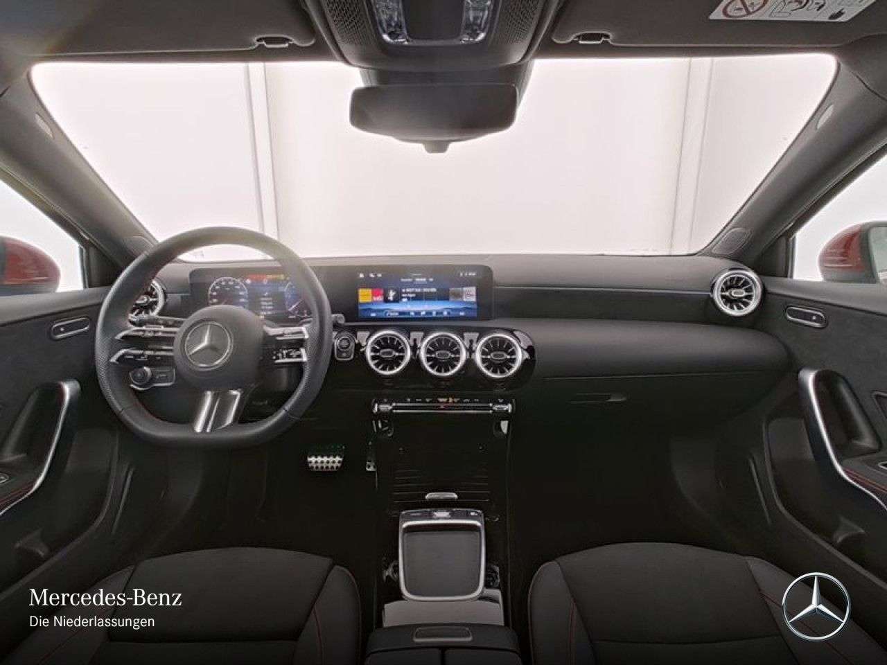 Mercedes-Benz A 220