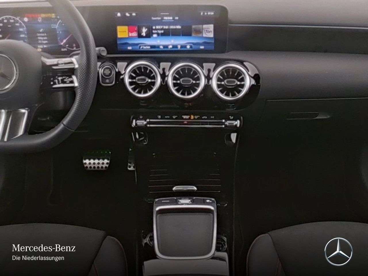 Mercedes-Benz A 220