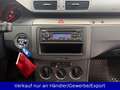 Volkswagen Passat Variant Passat Kombi 2.0 TDI Automatik Klimaanlage PDC Silber - thumbnail 13