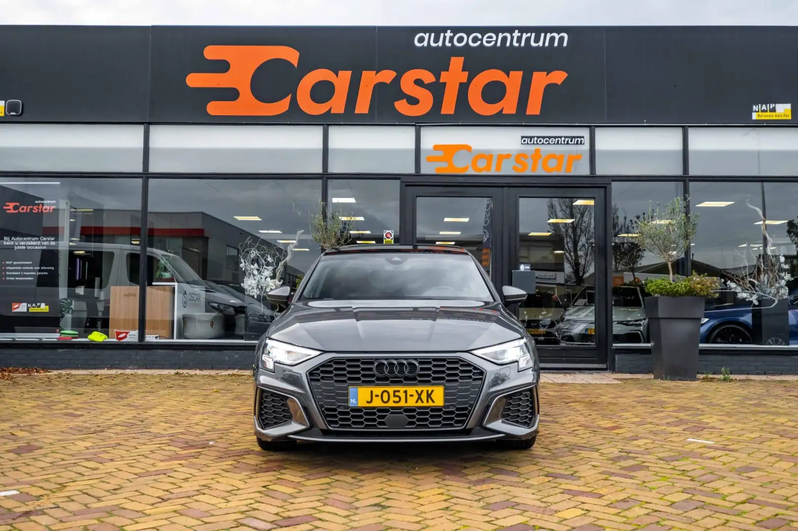 Audi A3 Limousine 35 TFSI S edition|PANO|CRUISE|CARPLAY Gris - 2