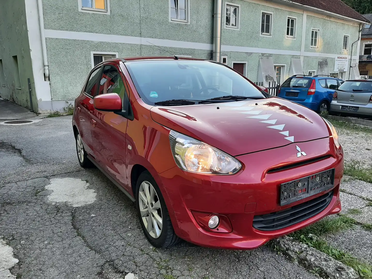 Mitsubishi Space Star 1.2 Clear Tec Shine+ - 1