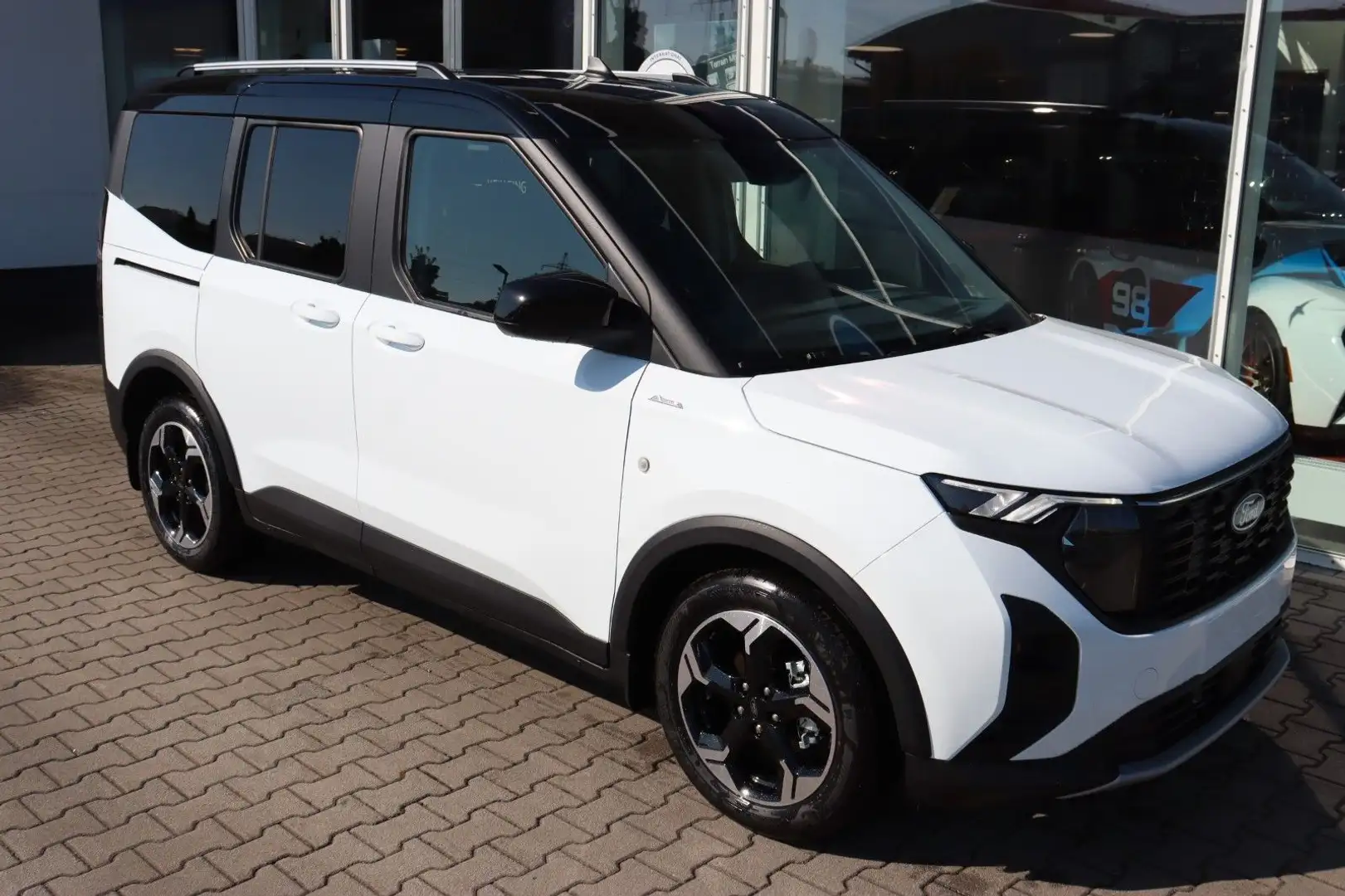 Ford Tourneo Courier Active 1.0 EcoBoost NEUES MODELL Fehér - 2