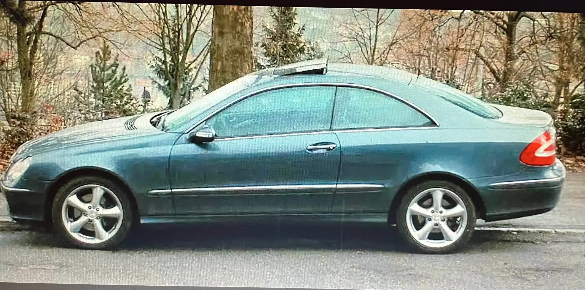 Mercedes-Benz CLK 270 Coupe cdi Avantgarde Bleu - 1