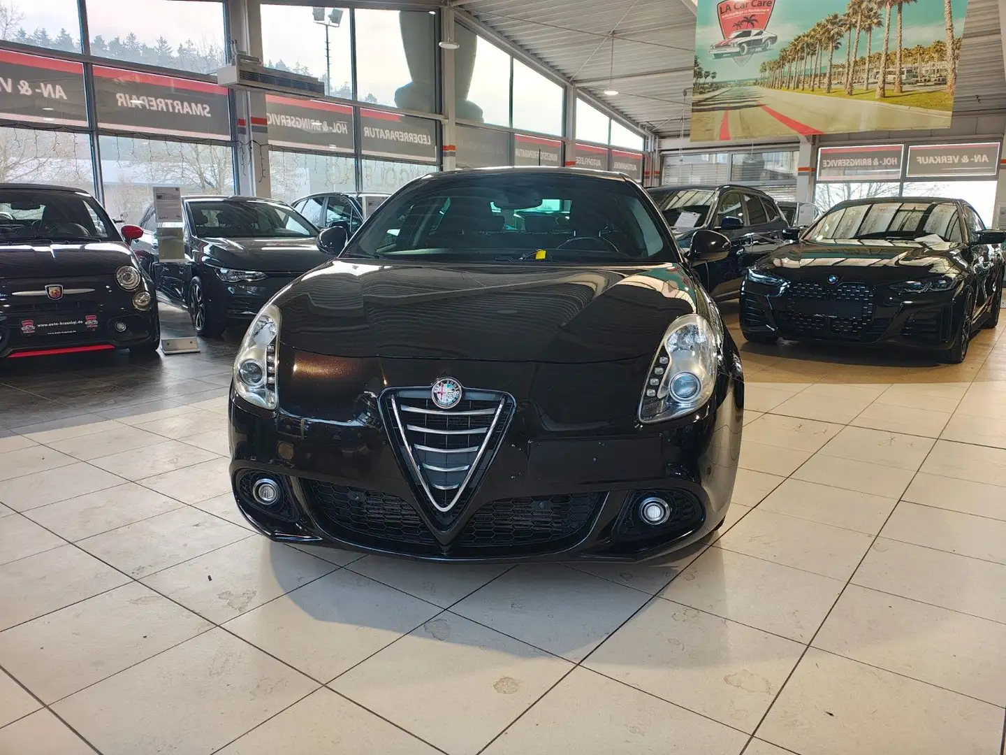 Alfa Romeo Giulietta Turismo Schwarz - 2