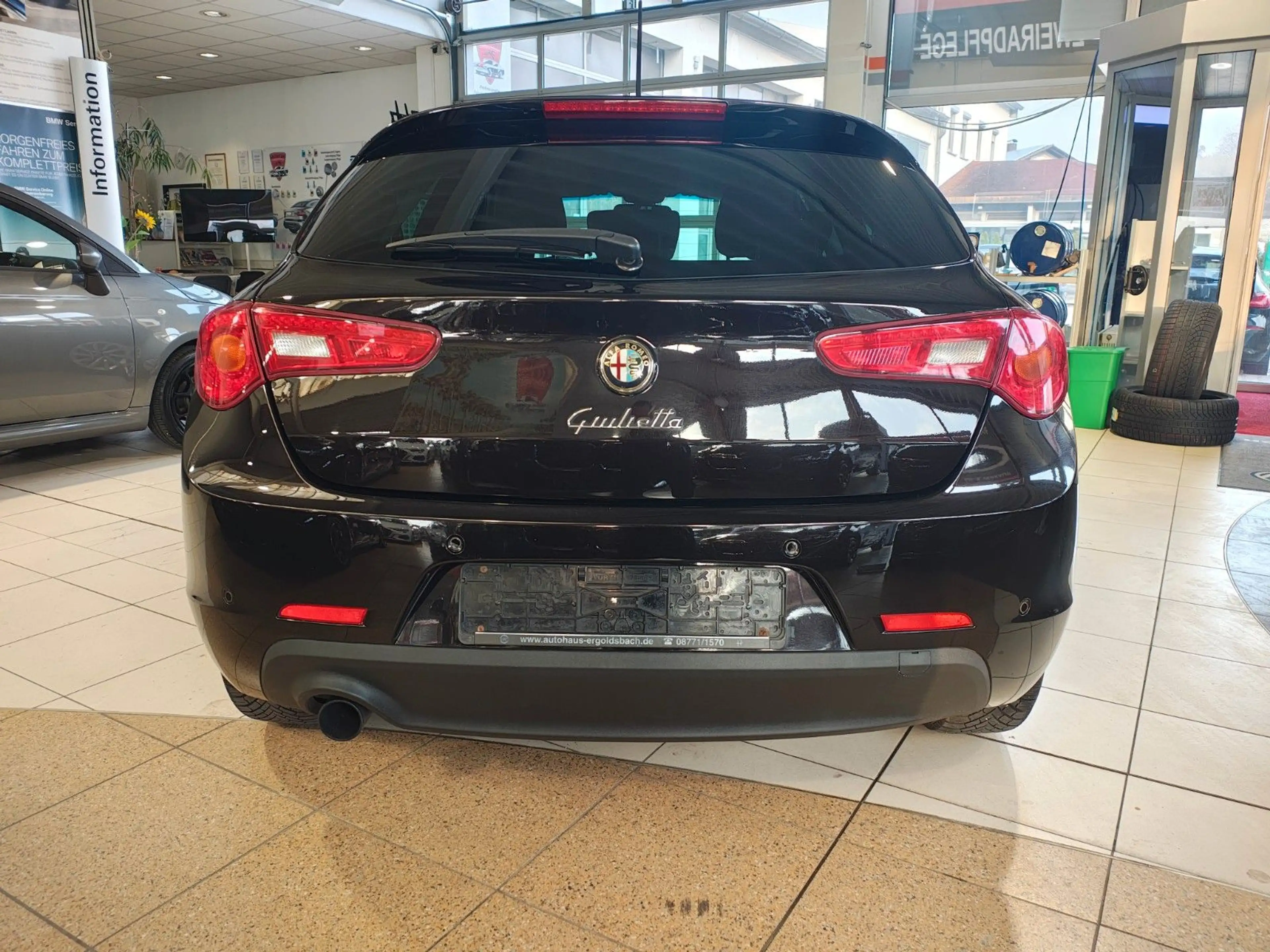 Alfa Romeo Giulietta Turismo — photo 5