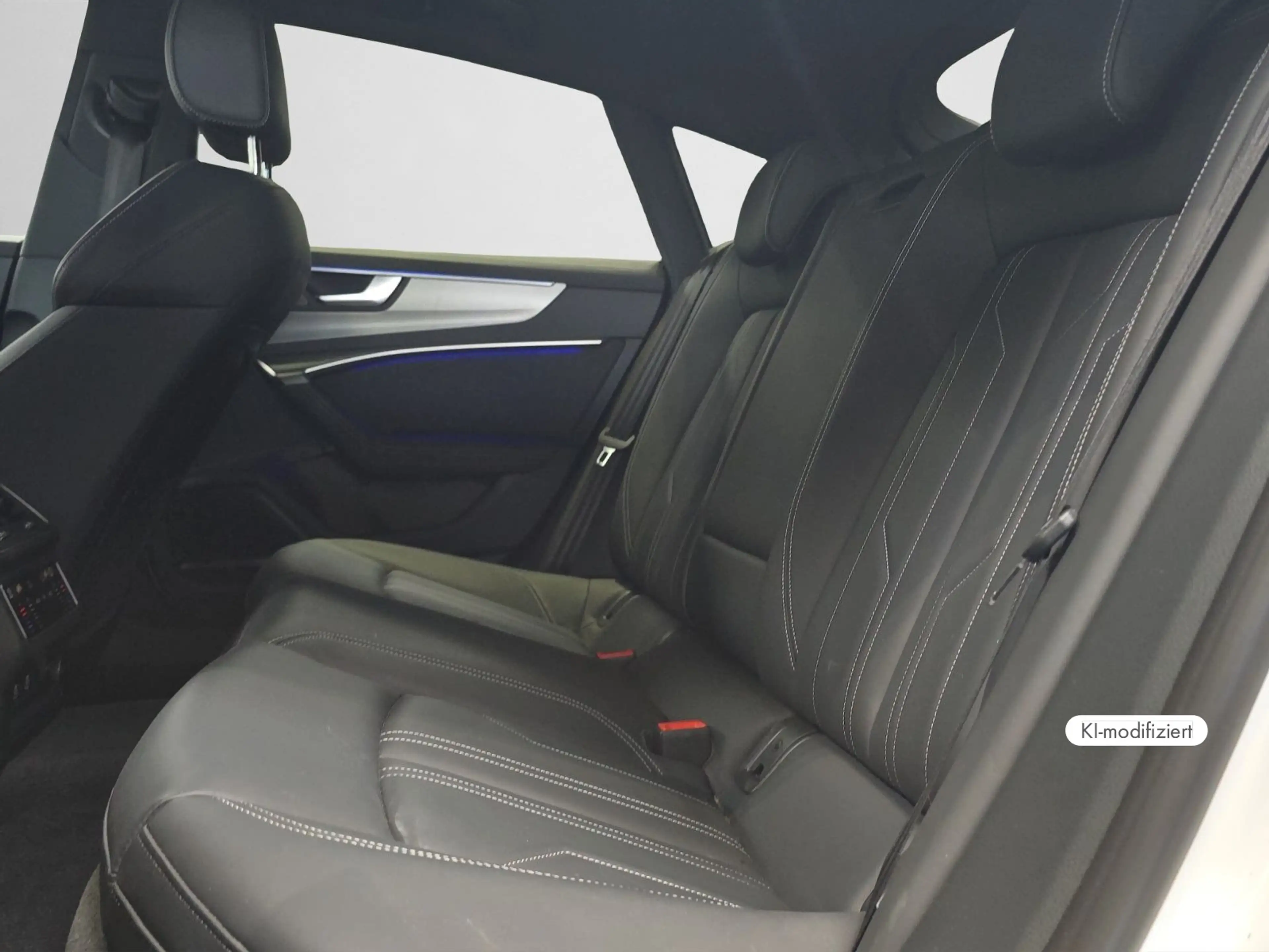 Audi A7 55 TFSIe Quattro — photo 15