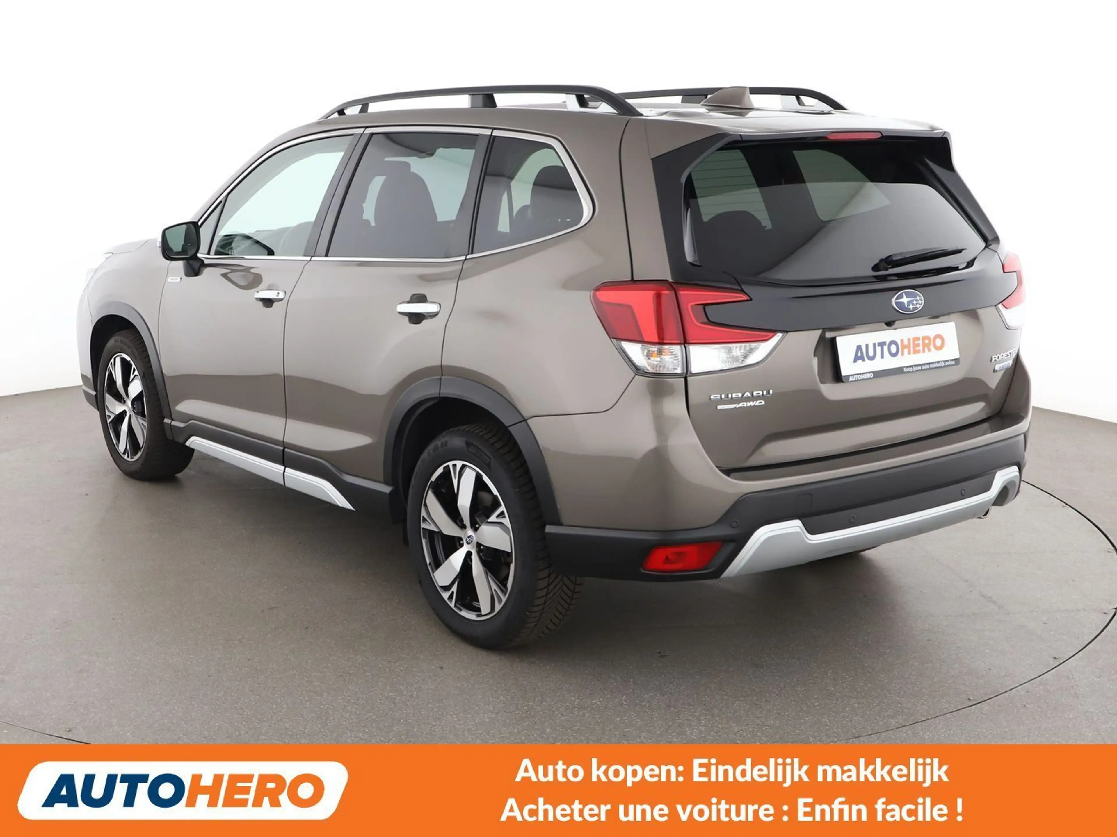 Subaru Forester 2.0 Mild-Hybrid Platinum — photo 4
