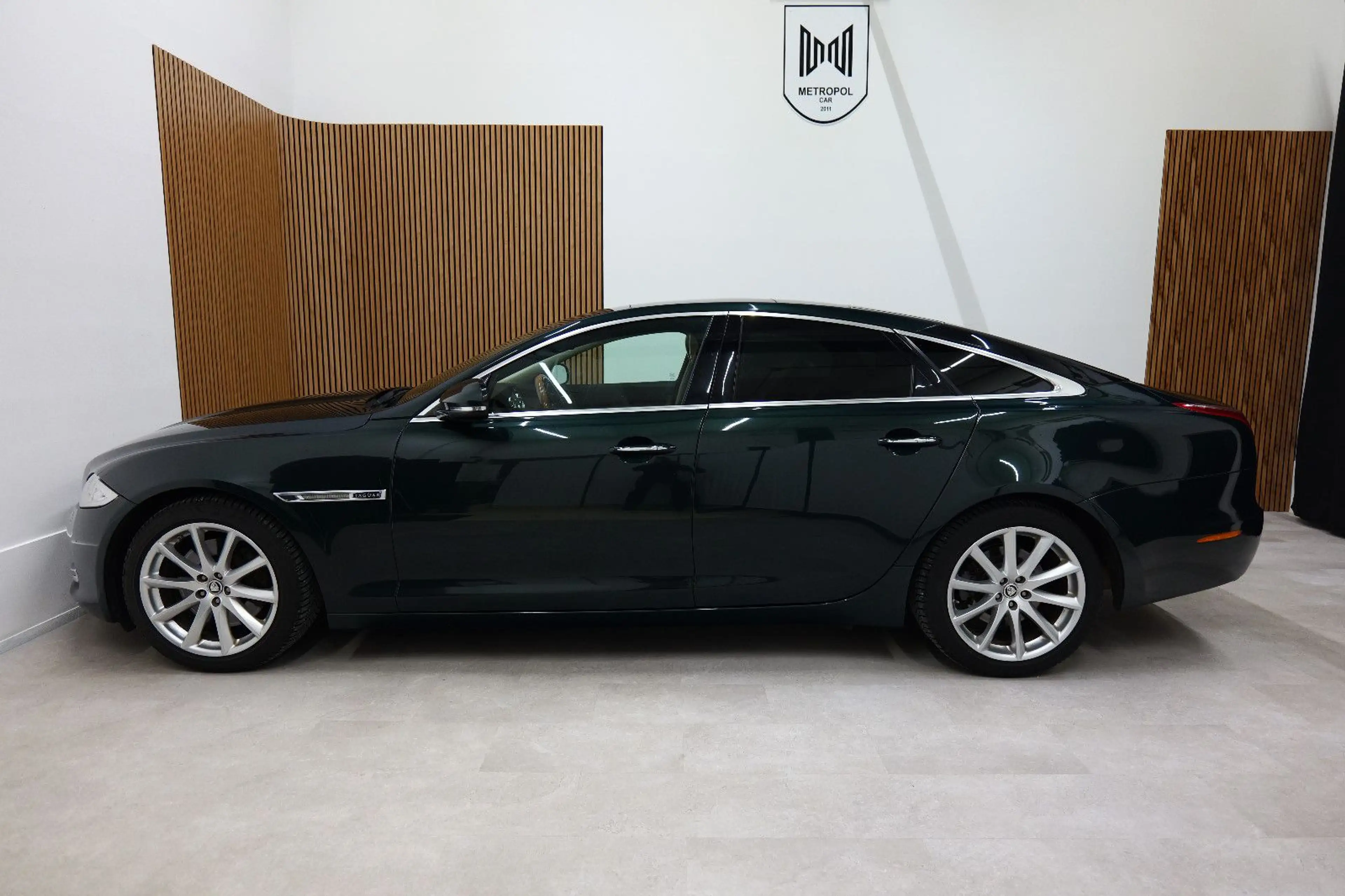 Jaguar XJ 3.0 D V6 Premium Luxury*Garantie*Finanzierung — photo 8