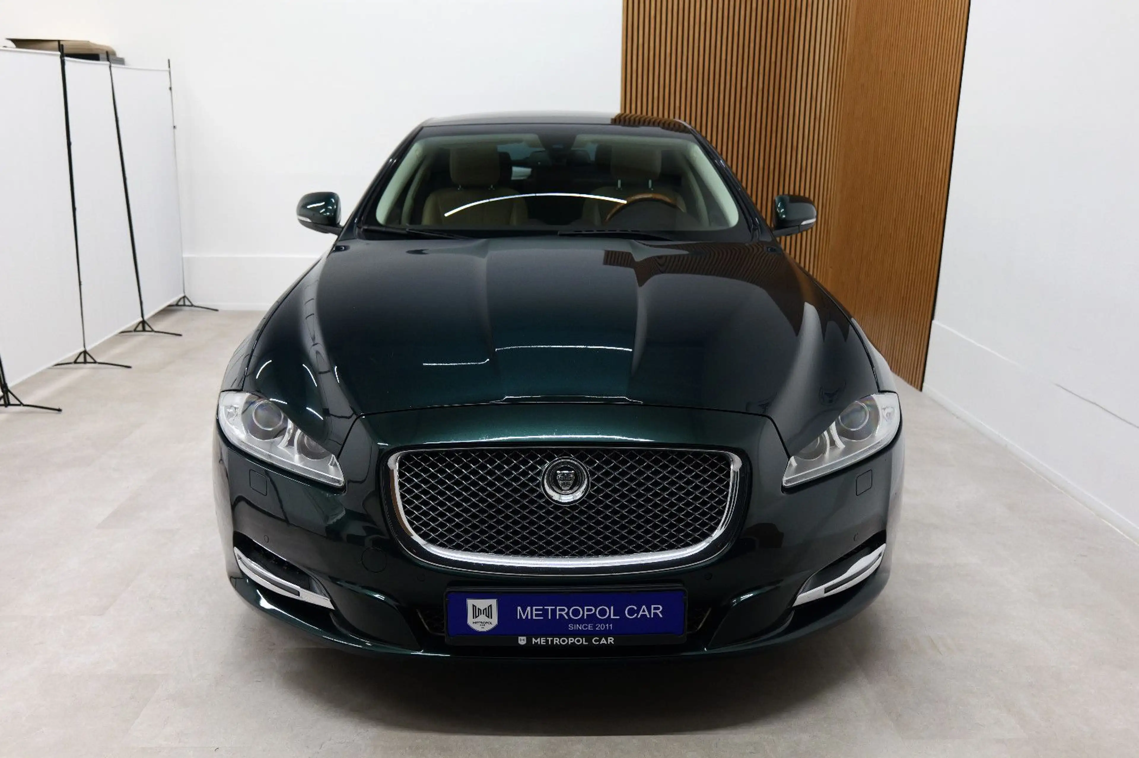 Jaguar XJ 3.0 D V6 Premium Luxury*Garantie*Finanzierung — photo 10