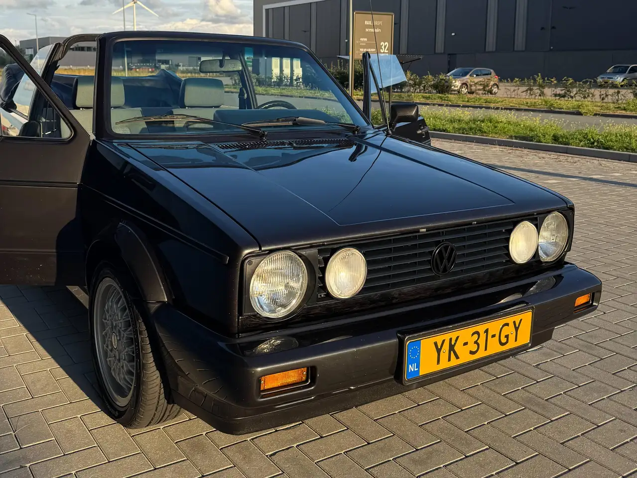 Volkswagen Golf Cabriolet 1.8 Karmann (72Kw U9), foto 12