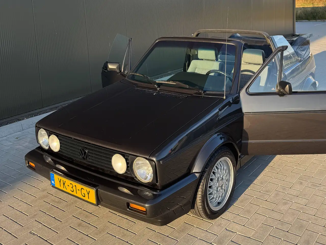 Volkswagen Golf Cabriolet 1.8 Karmann (72Kw U9), foto 3