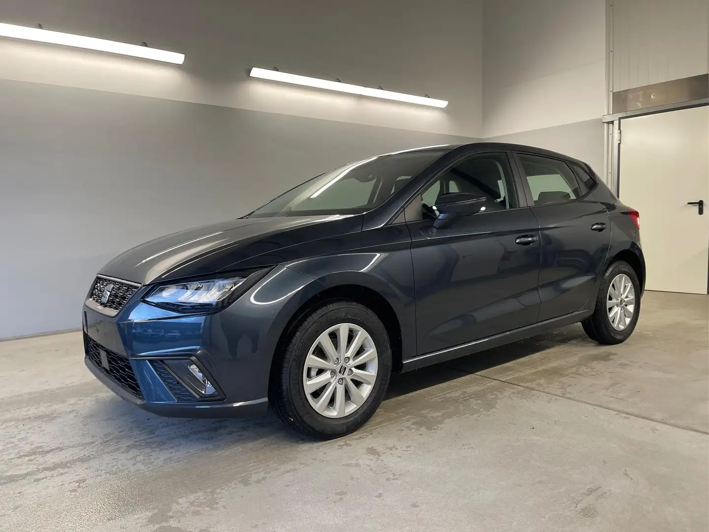 SEAT Ibiza 80PS Sitzheizung+App-Connect+GRA+DAB+PDC+Blueto... Gris - 1