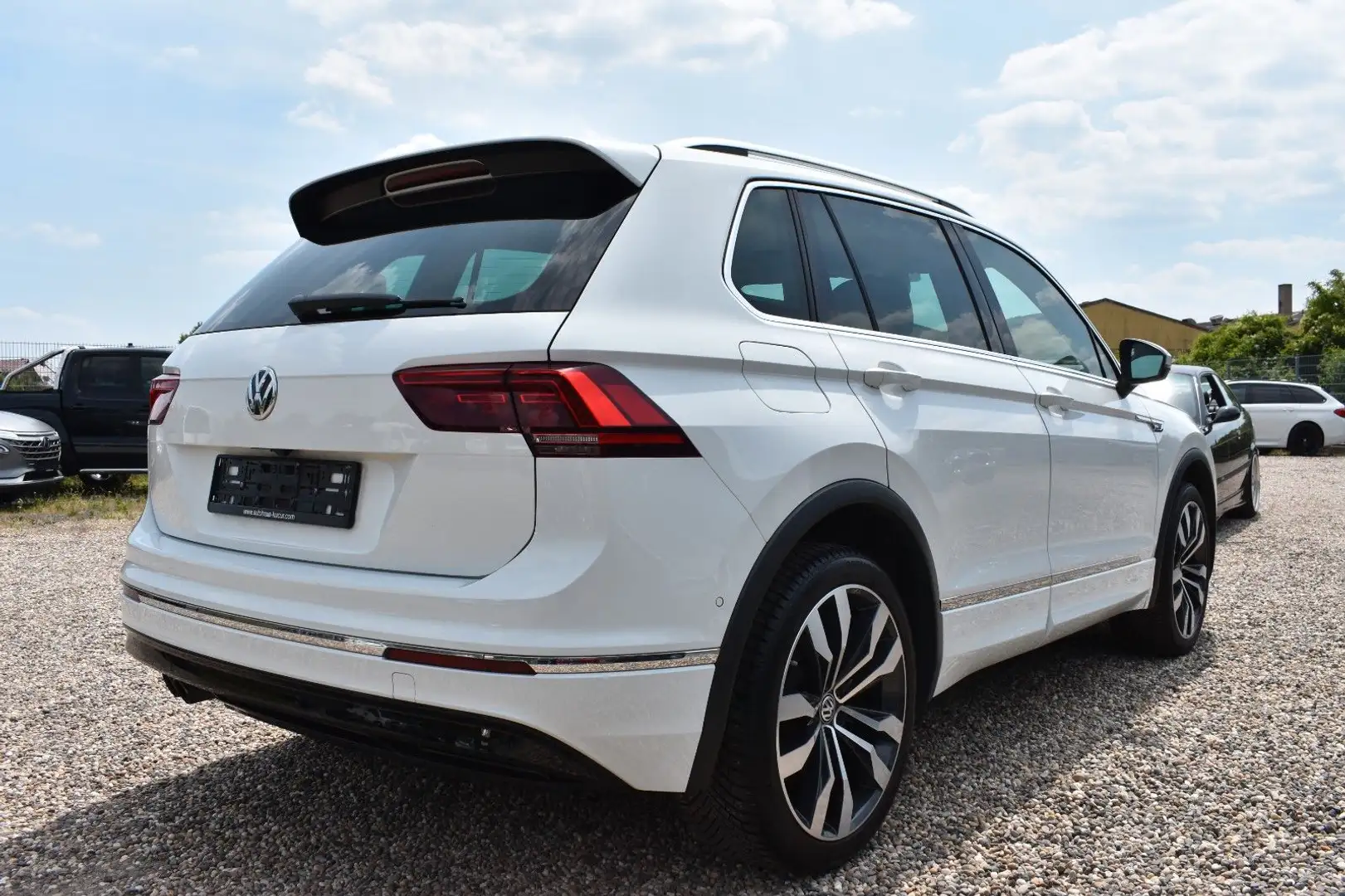 Volkswagen Tiguan Highline BMT/Start-Stopp 4Motion R-Line Blanc - 2