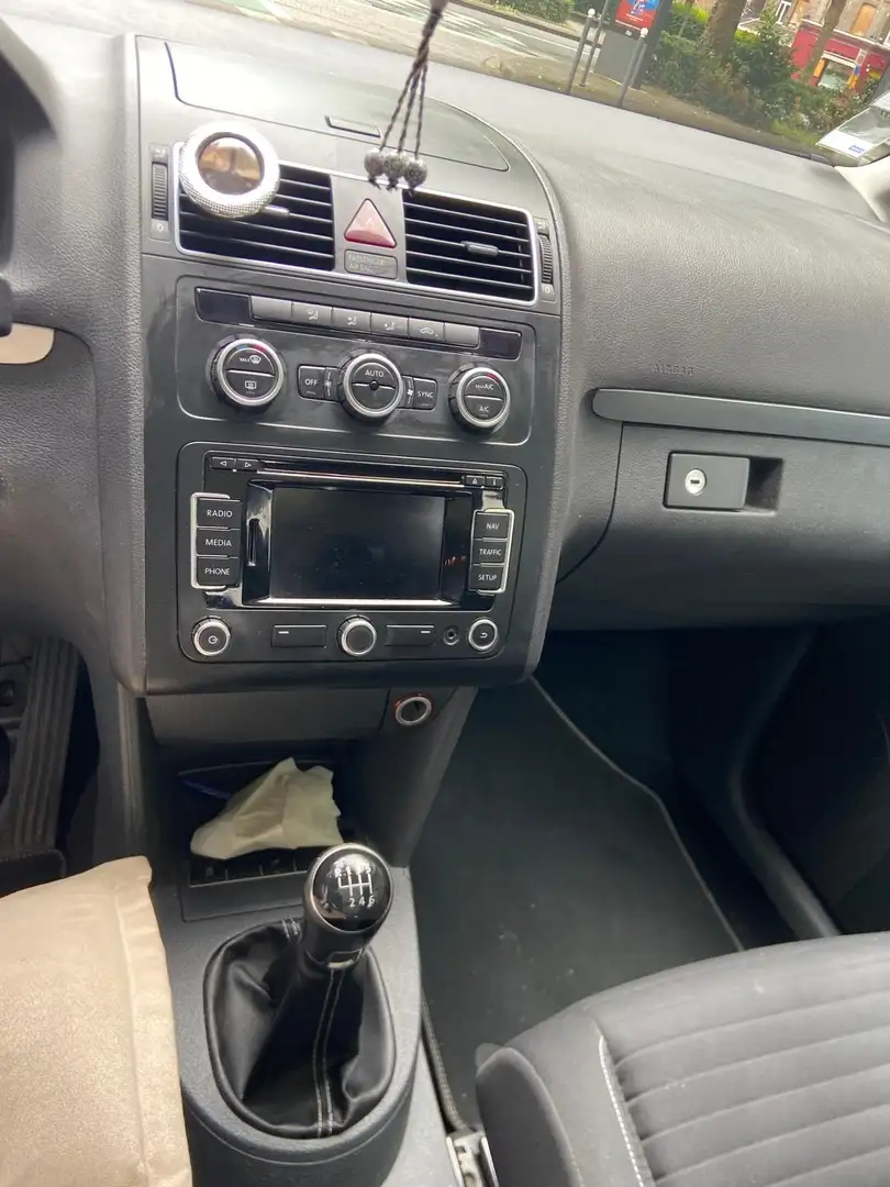 Volkswagen Touran 1.6 TDI 105 FAP Cup - 1