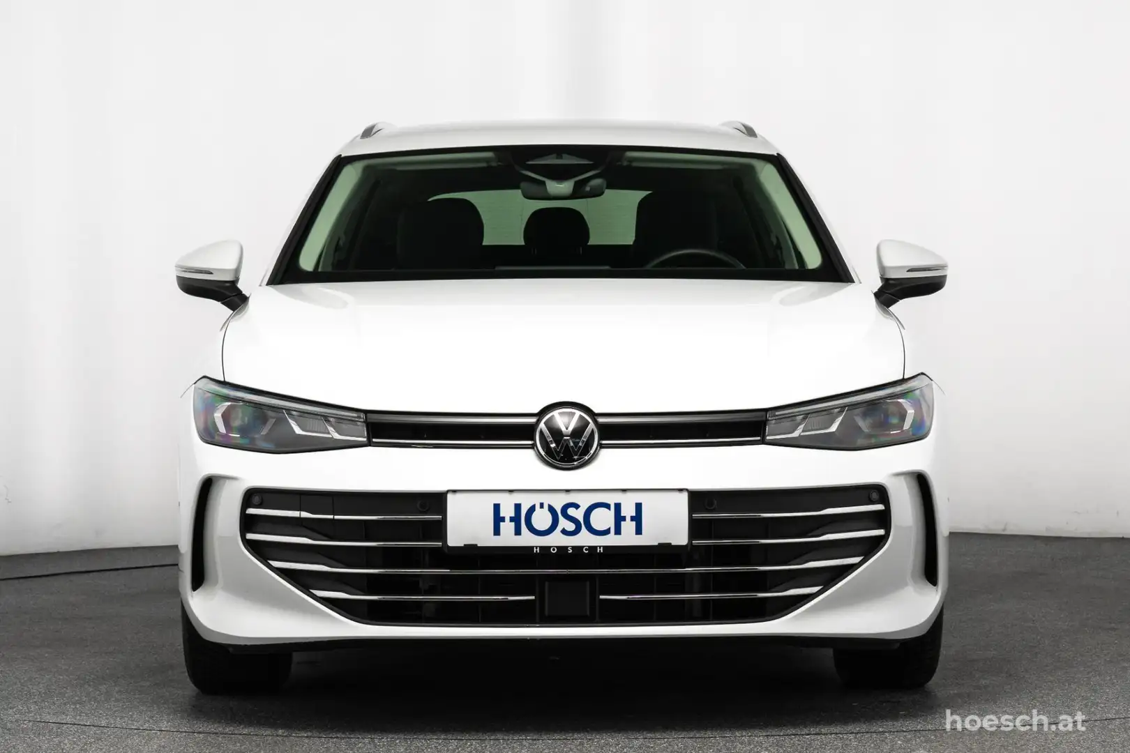 Volkswagen Passat Variant PHEV HEAD-UP AHK MASSAGE ASSISTENZ Weiß - 2