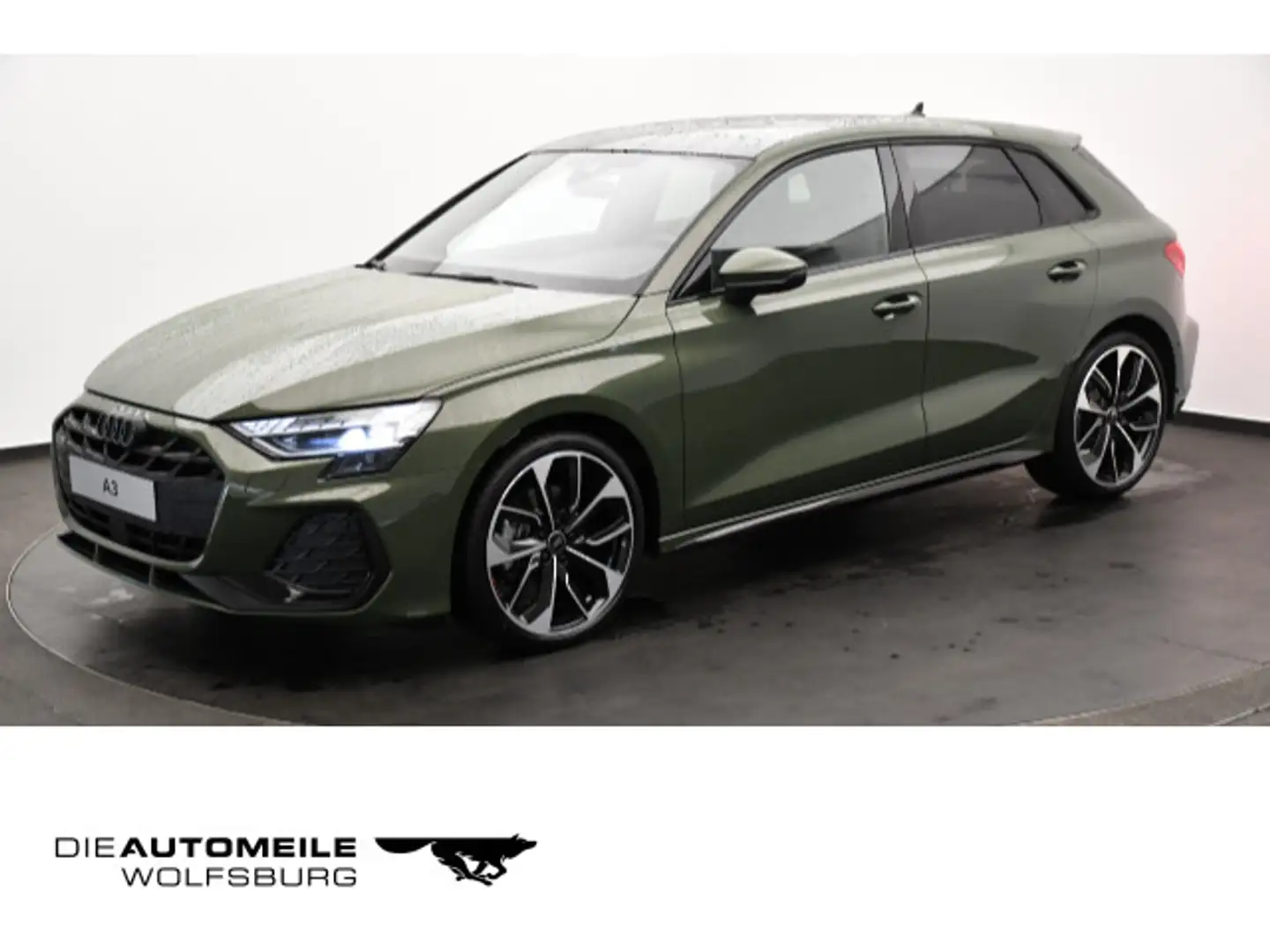 Audi A3 35 TDI S tronic S line Grün - 1