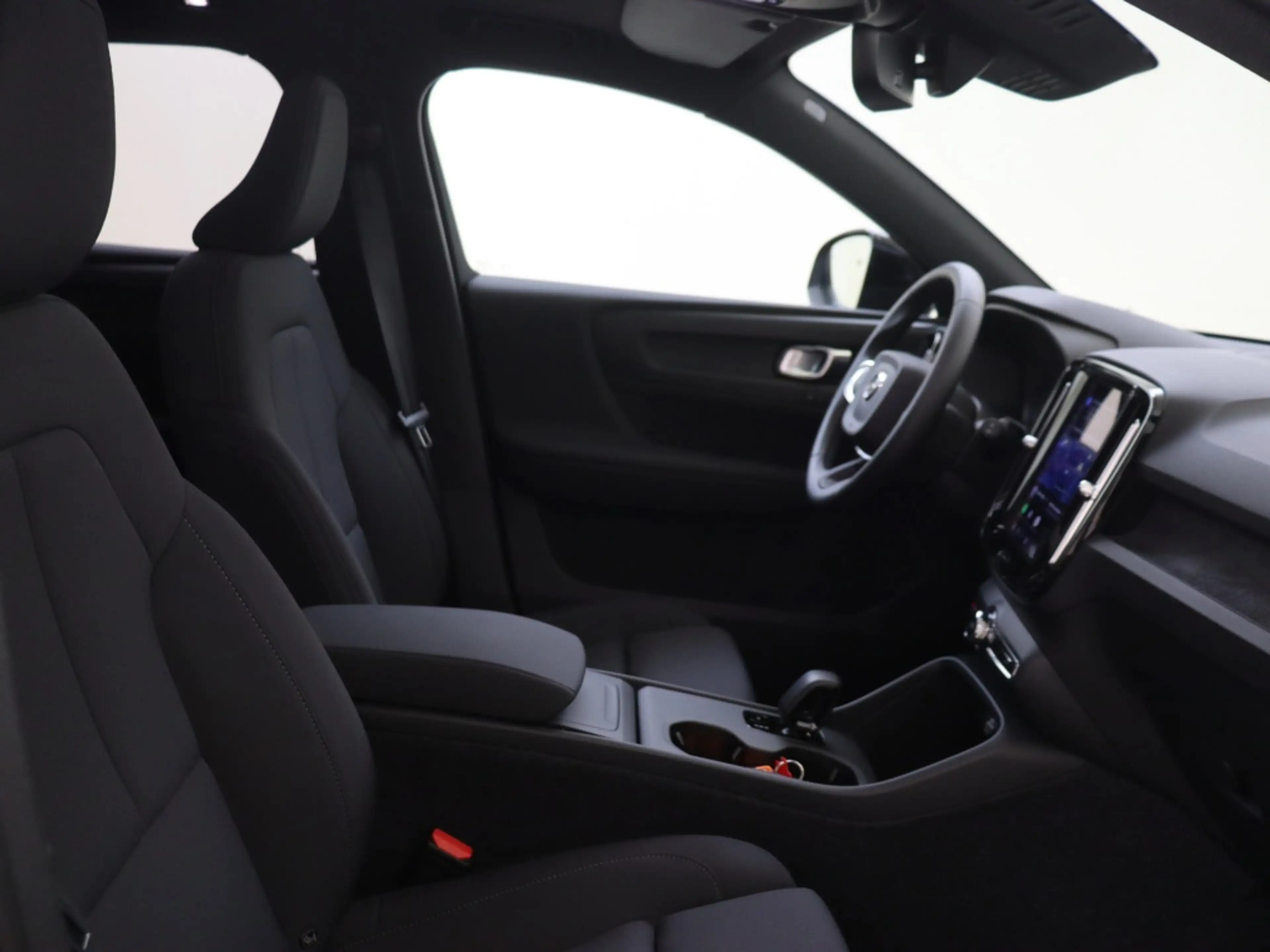 Volvo EX40 Extended Range Black Edition 82 kWh | Panoramadak — photo 13