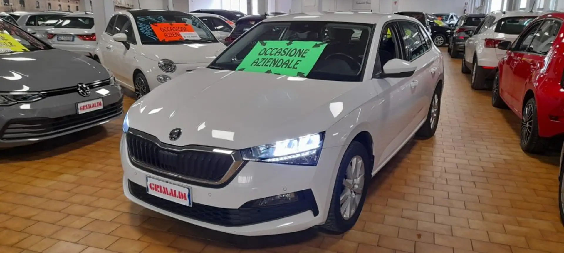 Skoda Scala 1.0 G-Tec Ambition Grigio - 2
