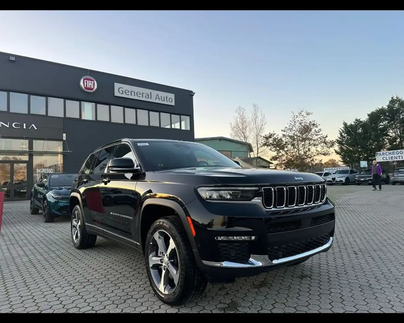 Jeep Grand Cherokee PLUG-IN HYBRI 4xe Plug-In Hybrid 424 Limited 2.0 Nero - 1