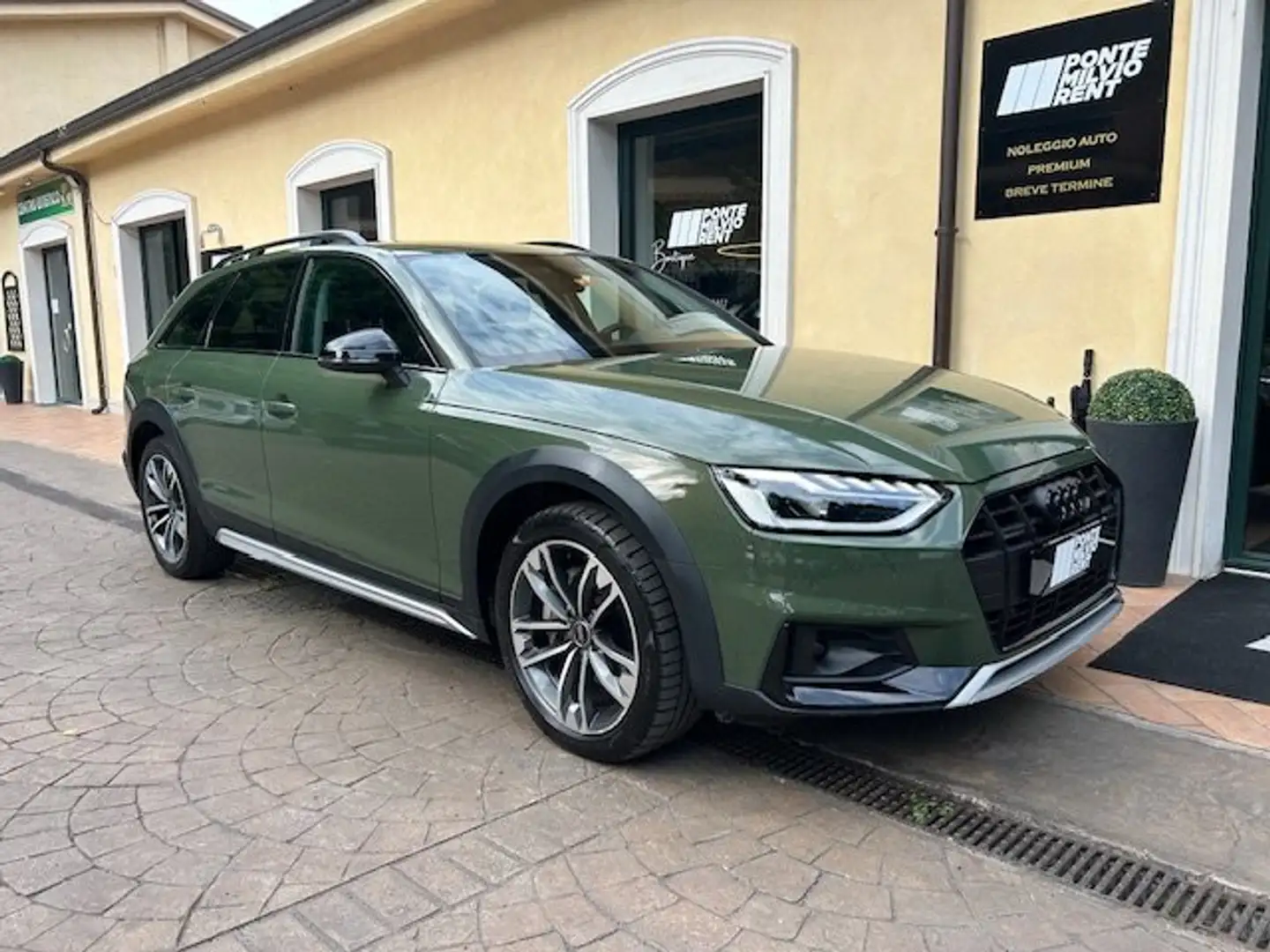Audi A4 allroad A4 Allroad40 2.0 tdi mhev Identity quattro stronic Vert - 1