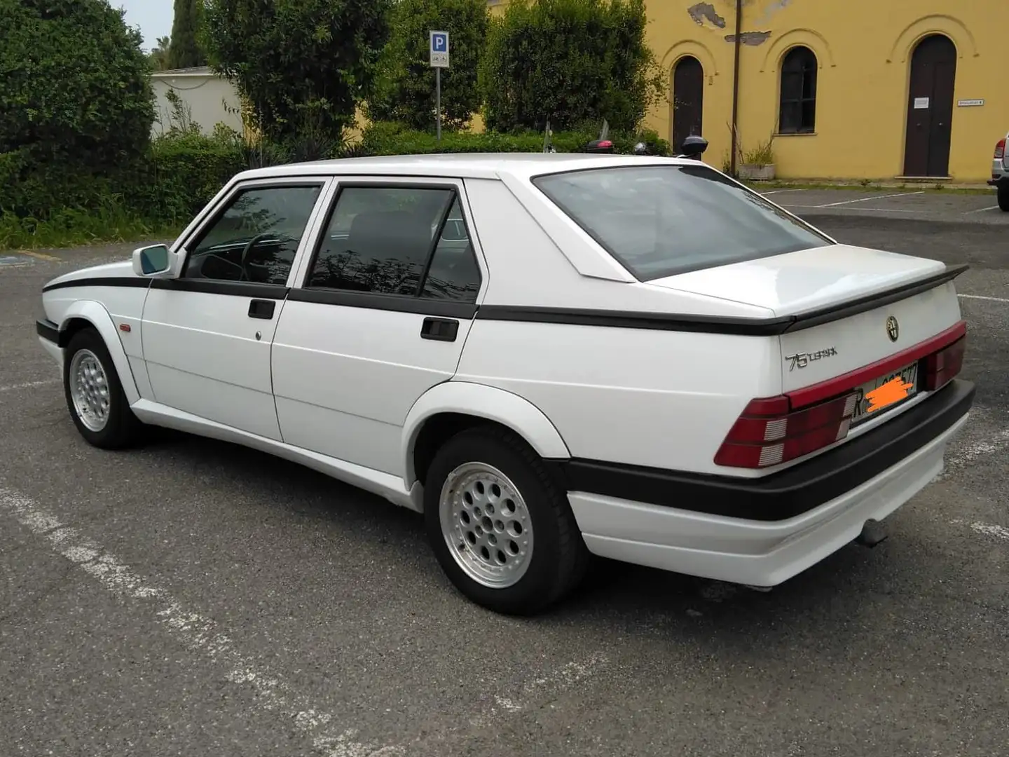 Alfa Romeo 75 75 2.0i ts ASN Bianco - 2