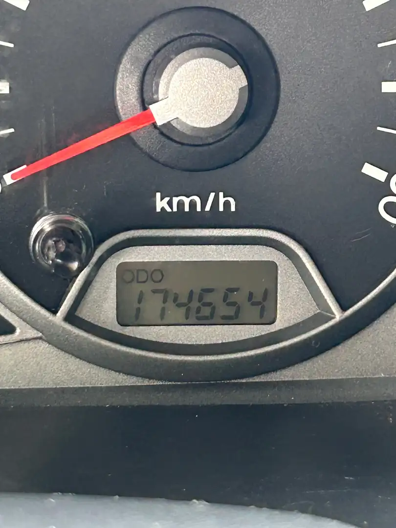 Kia Picanto 2007 Orange - 2