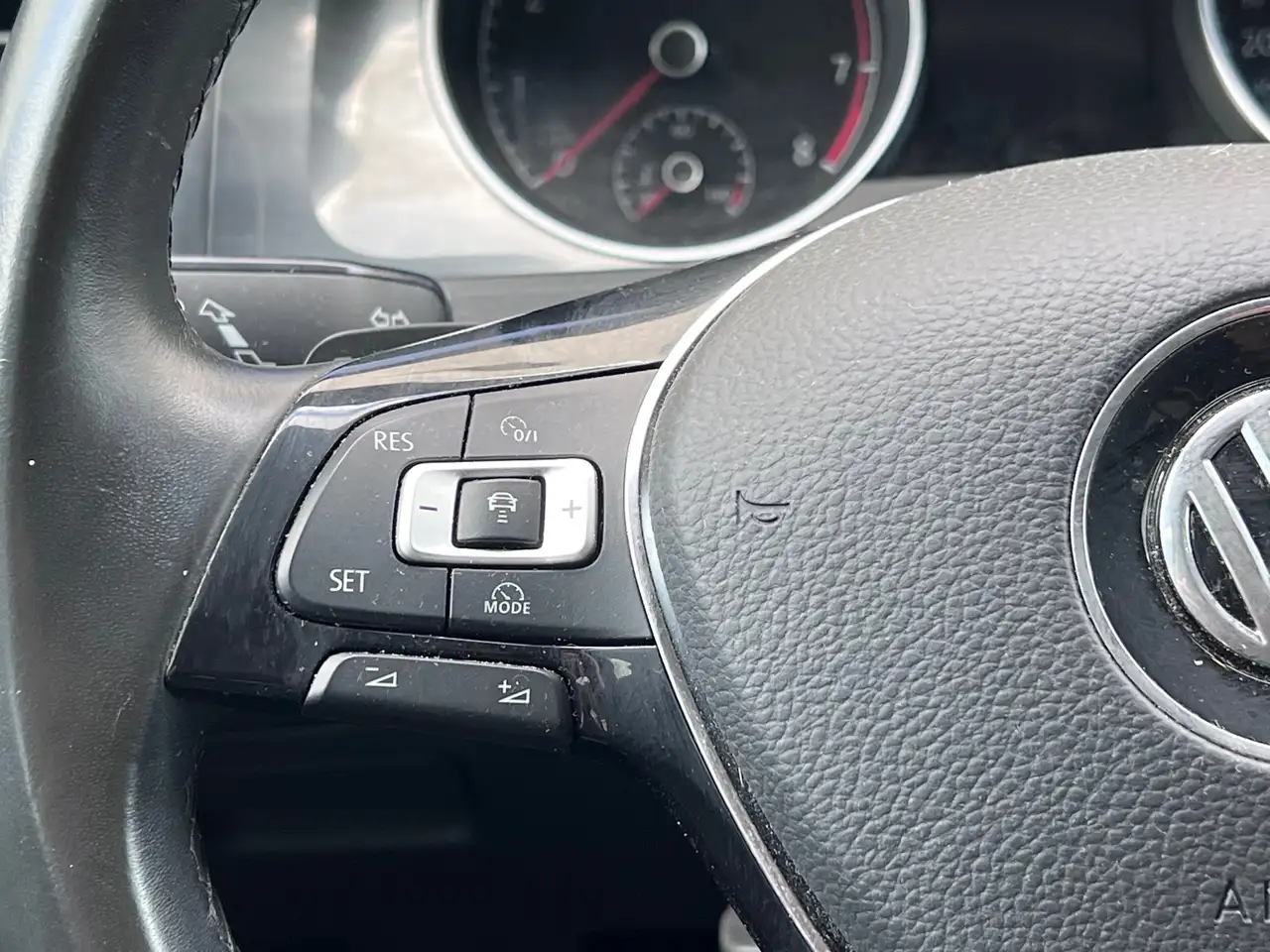 Volkswagen Golf — photo 29 sur 39