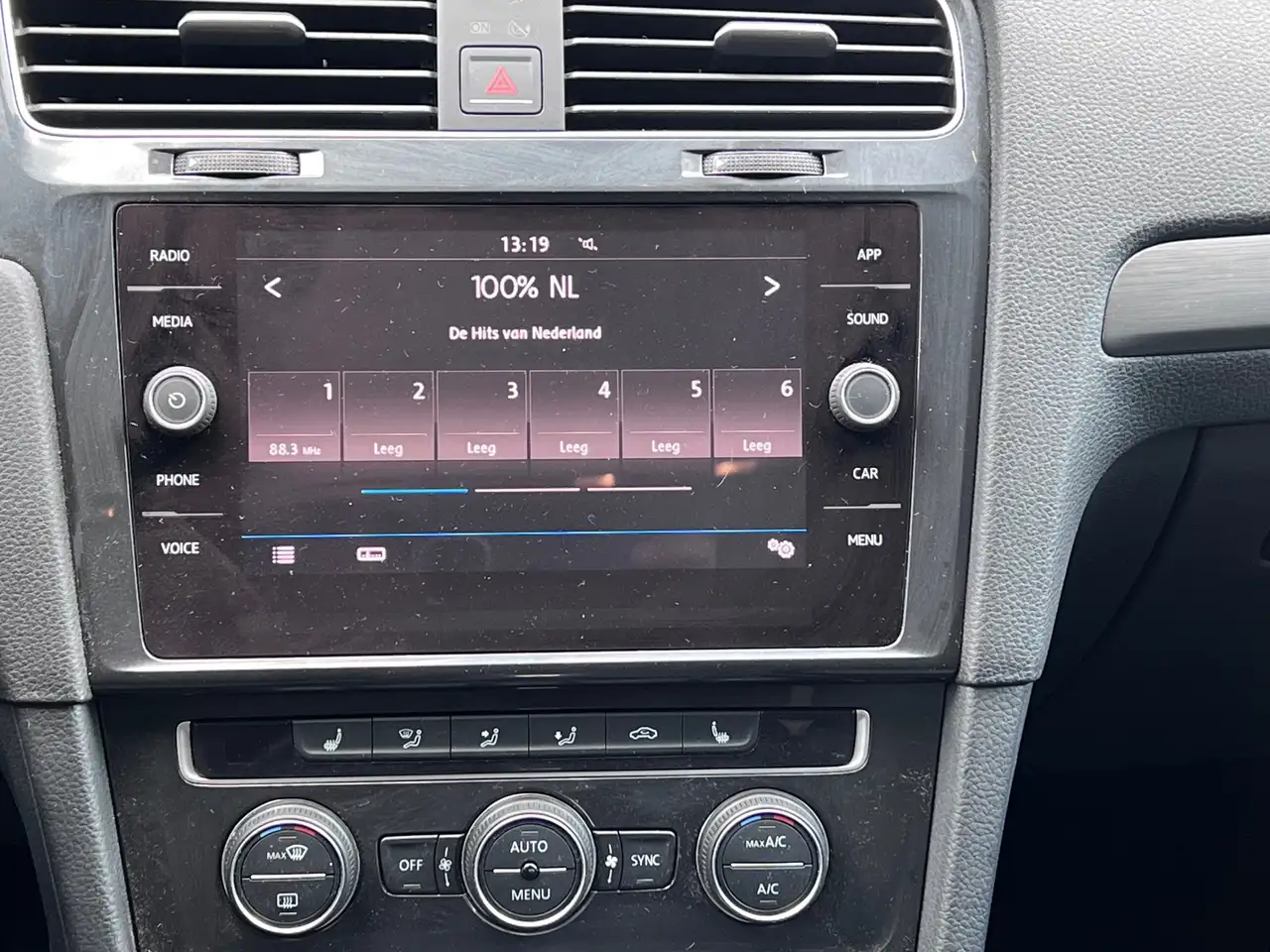 Volkswagen Golf — photo 30 sur 39
