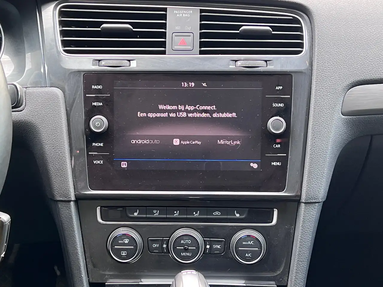 Volkswagen Golf — photo 31 sur 39