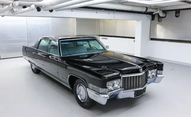 Cadillac Fleetwood Sixty Special from Bulgari Collection