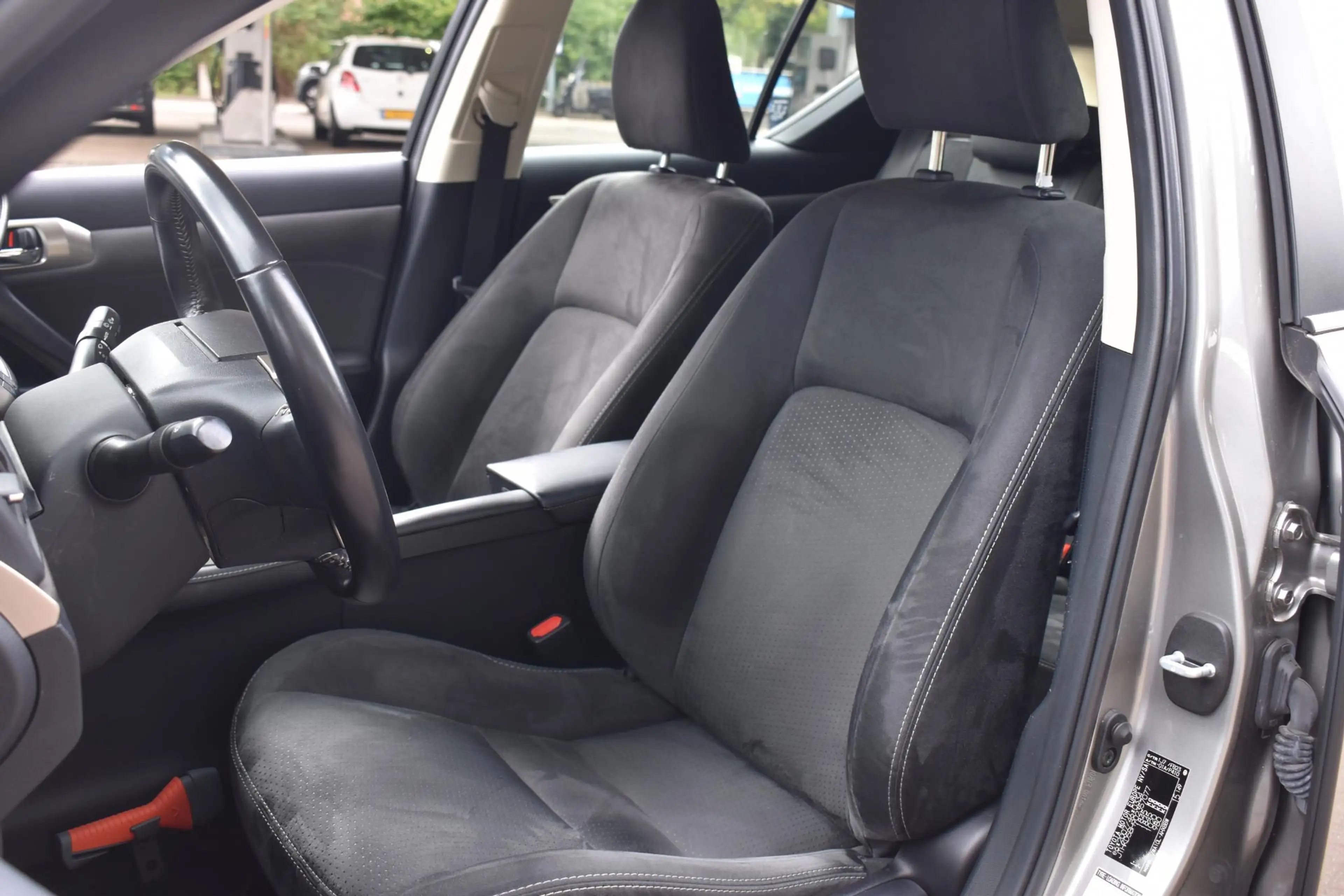 Lexus CT 200h Sport Edition Navigatie | Camera | Keyless | Adapt — photo 6