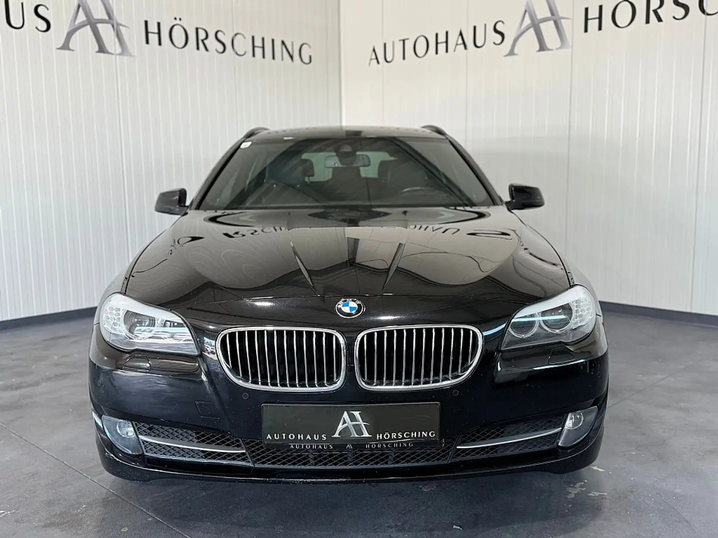 BMW 525 d xDrive Touring Aut. Gris - 2