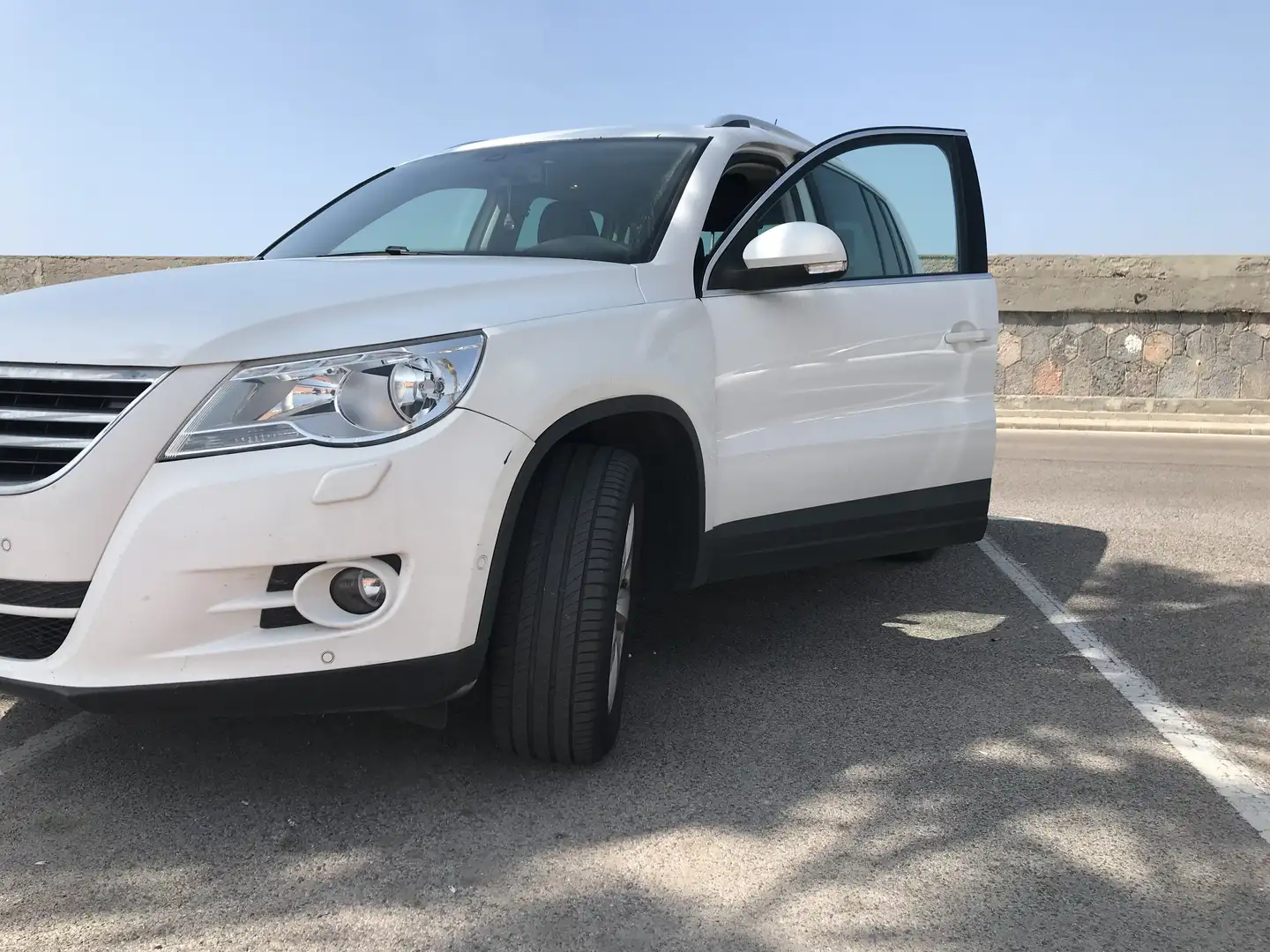 Volkswagen Tiguan Tiguan 2.0TDI BMT Advance 4x2 110 Advance Blanco - 1
