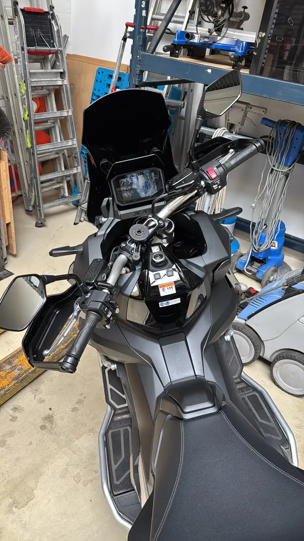 Honda X-ADV Zwart - 2