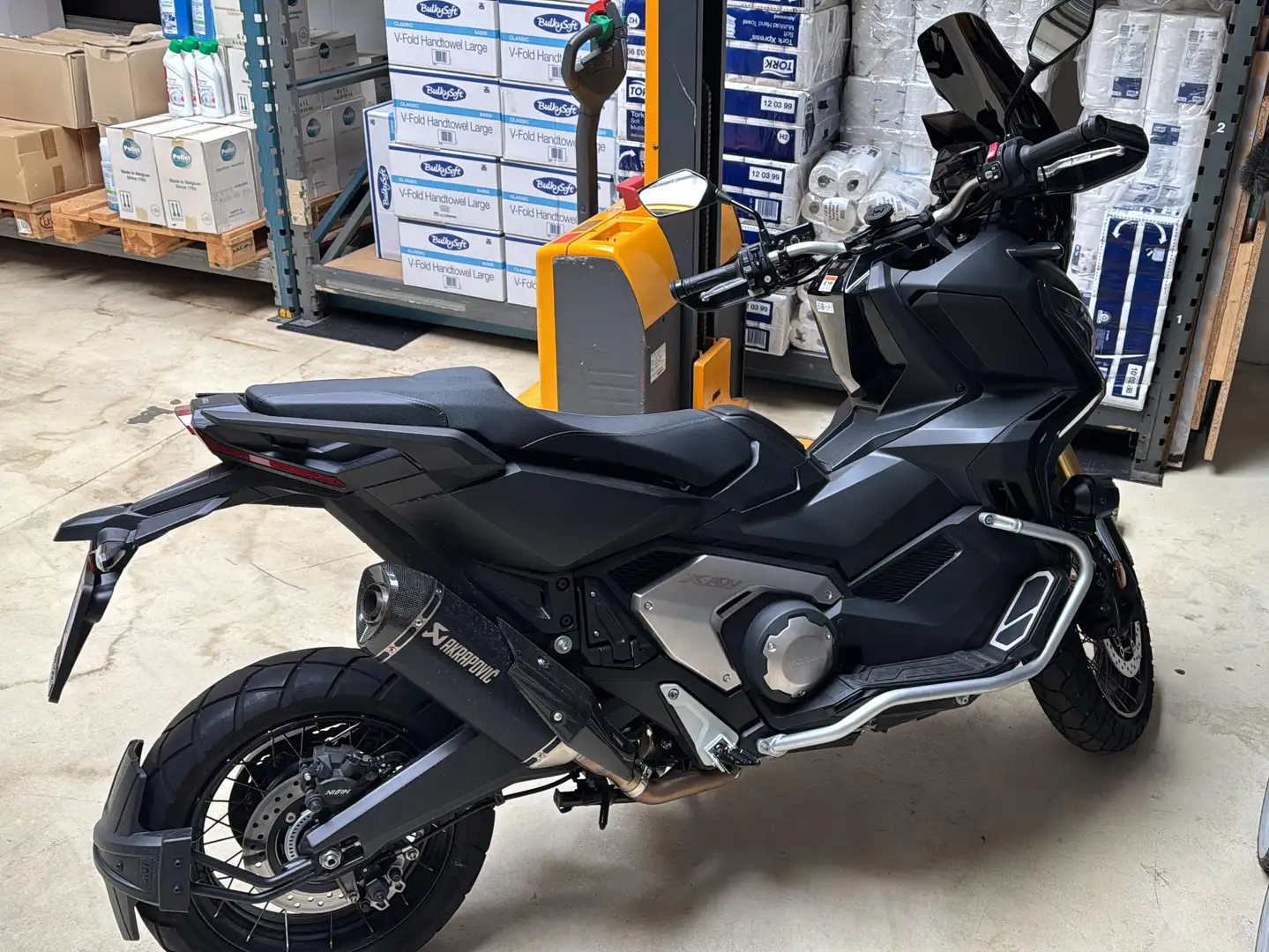 Honda X-ADV Zwart - 1