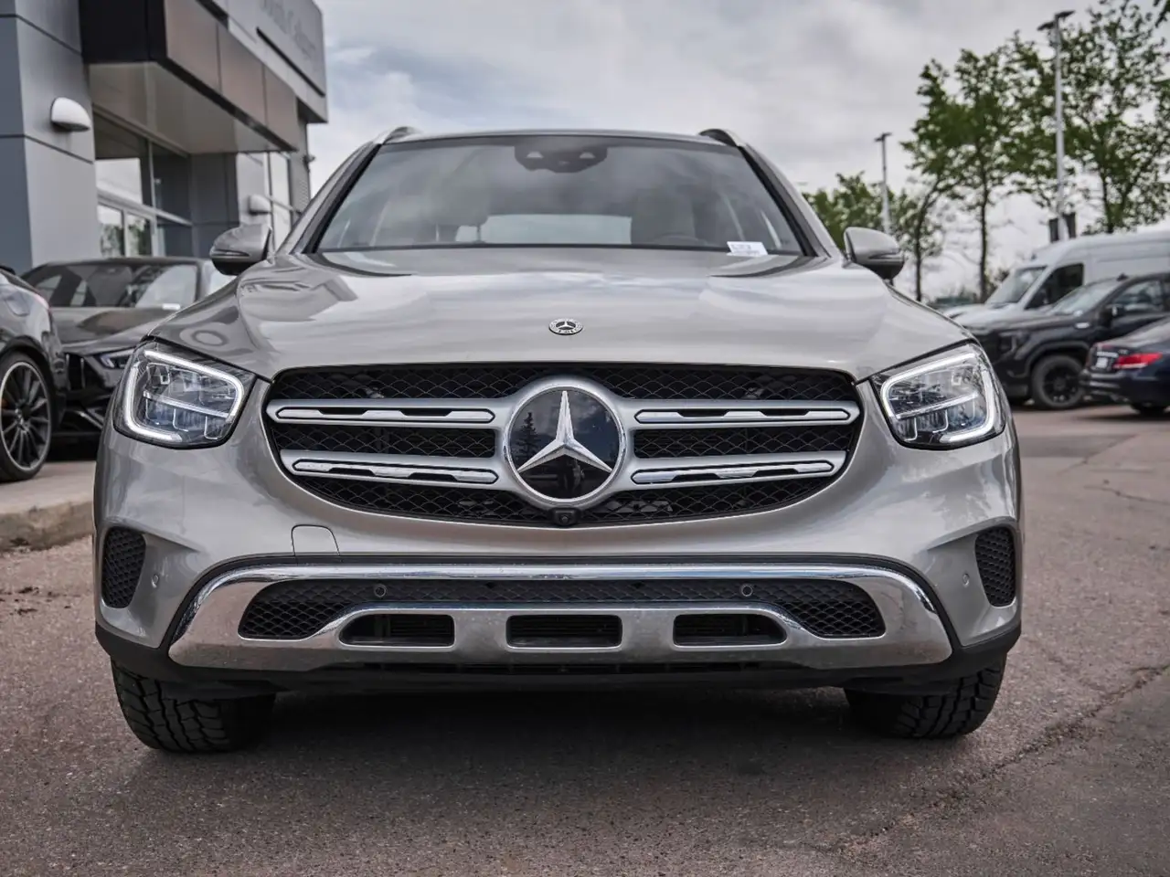Mercedes-Benz GLC снимка Mercedes-Benz GLC