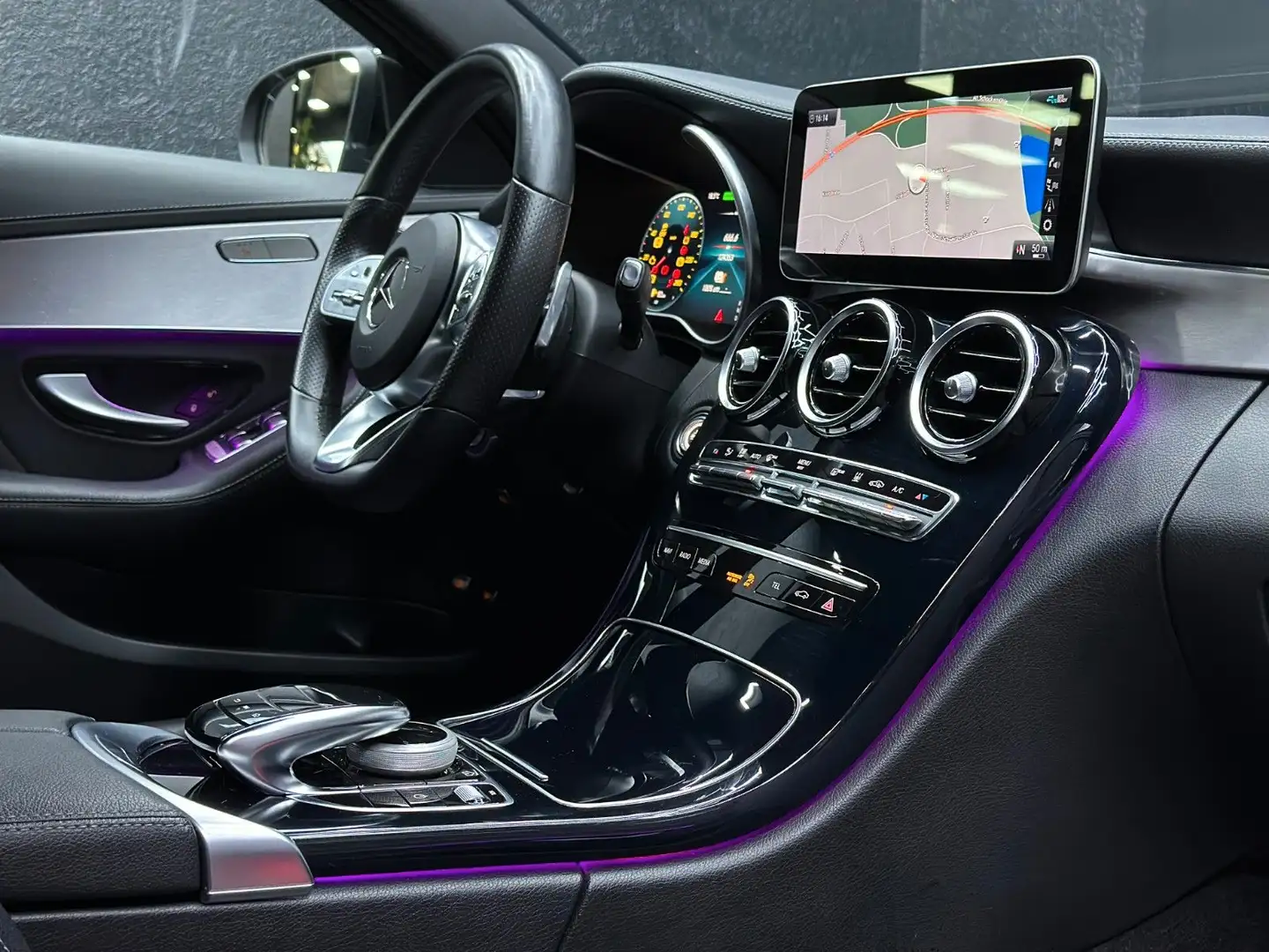 Mercedes-Benz C 300 E*LIMO*AMG*DIGITAL*1.HAND*STHZ*NIGHT* Schwarz - 2