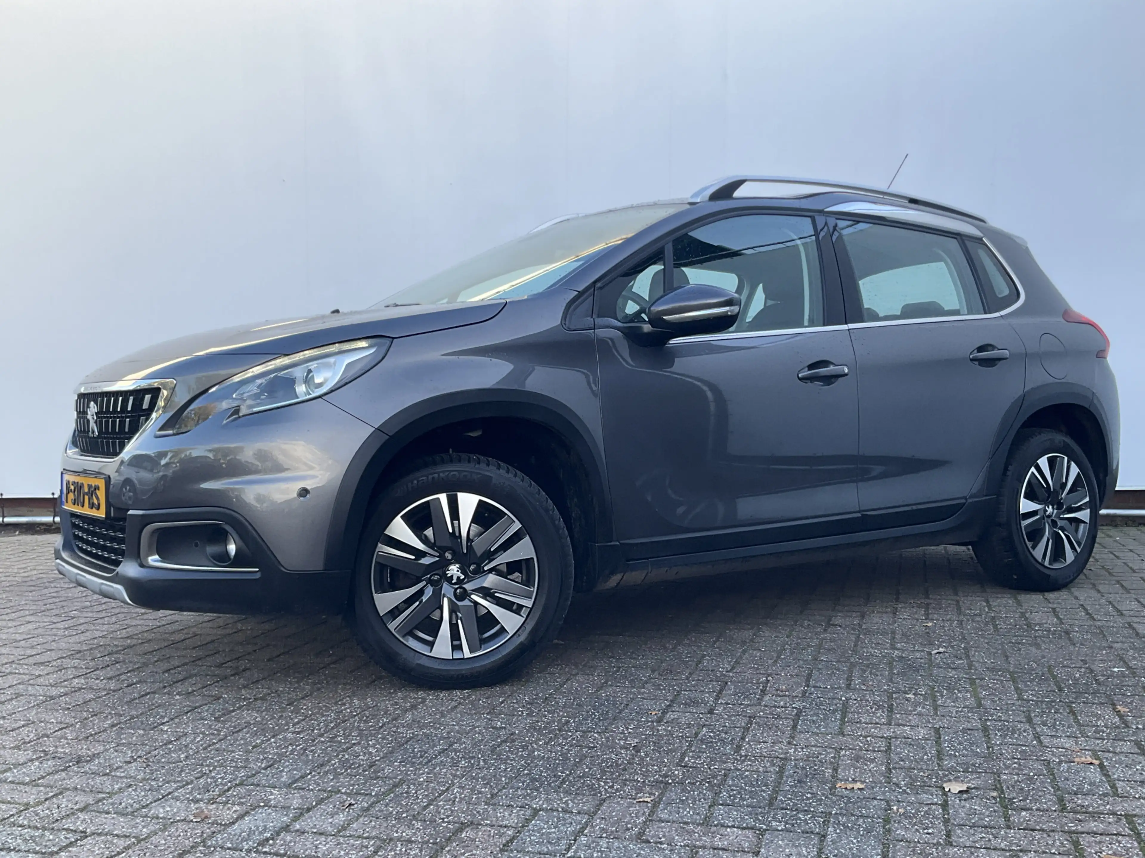 Peugeot 2008 1.2 Injectie Allure Trekhaak Carplay Camera Pano C — photo 11