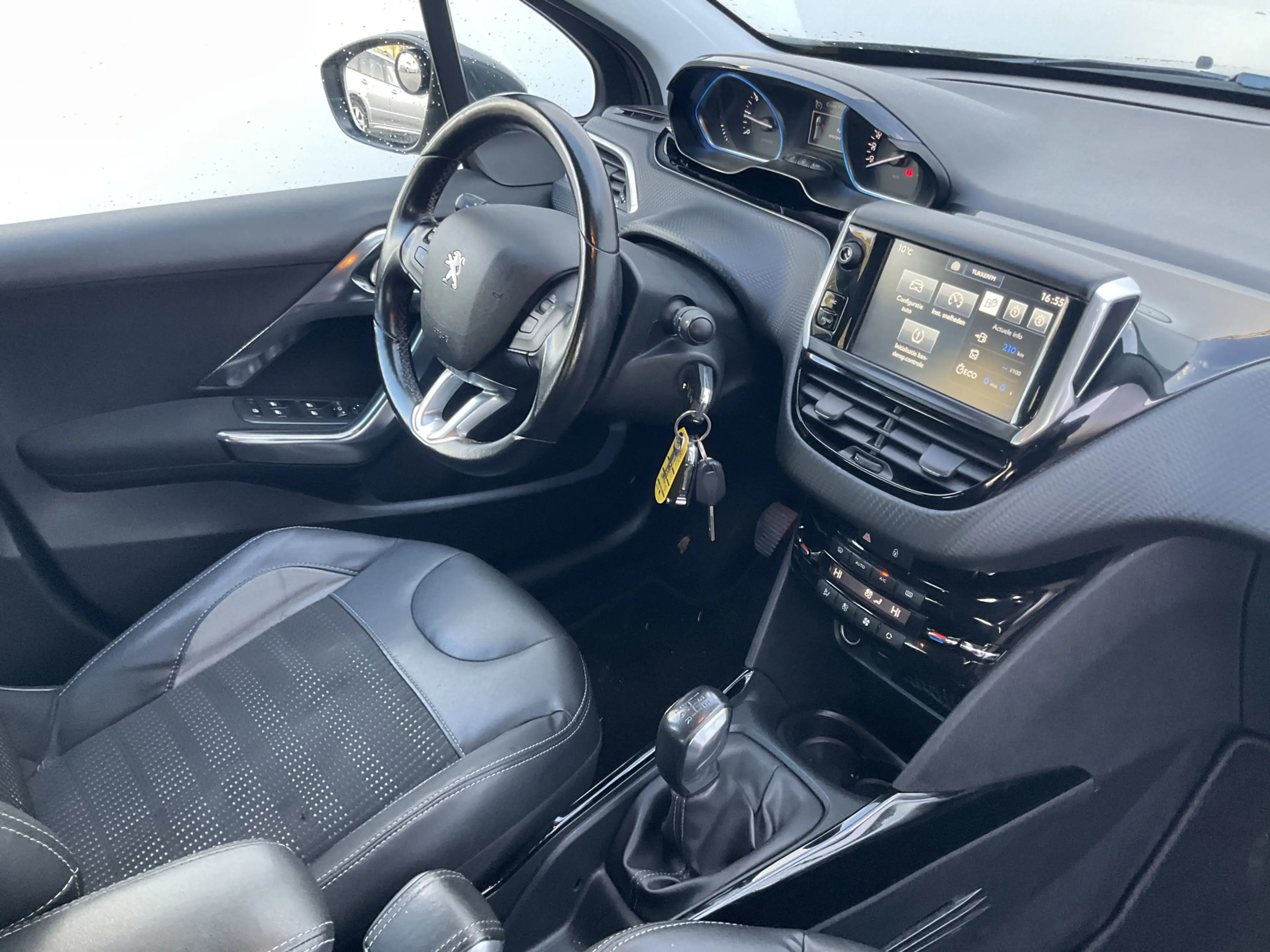 Peugeot 2008 1.2 Injectie Allure Trekhaak Carplay Camera Pano C — photo 3