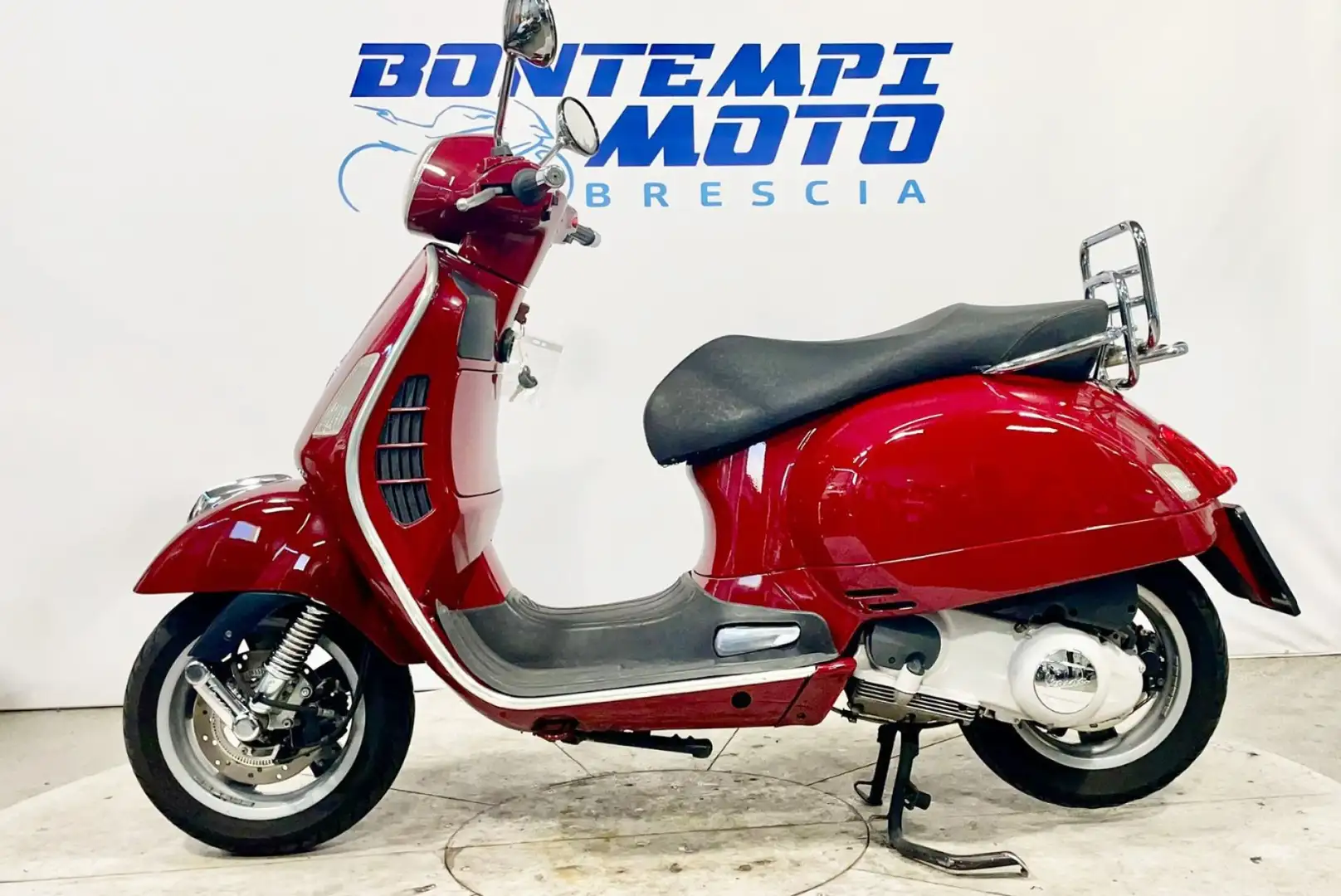 Piaggio Vespa GTS 250 2006 Rosso - 2