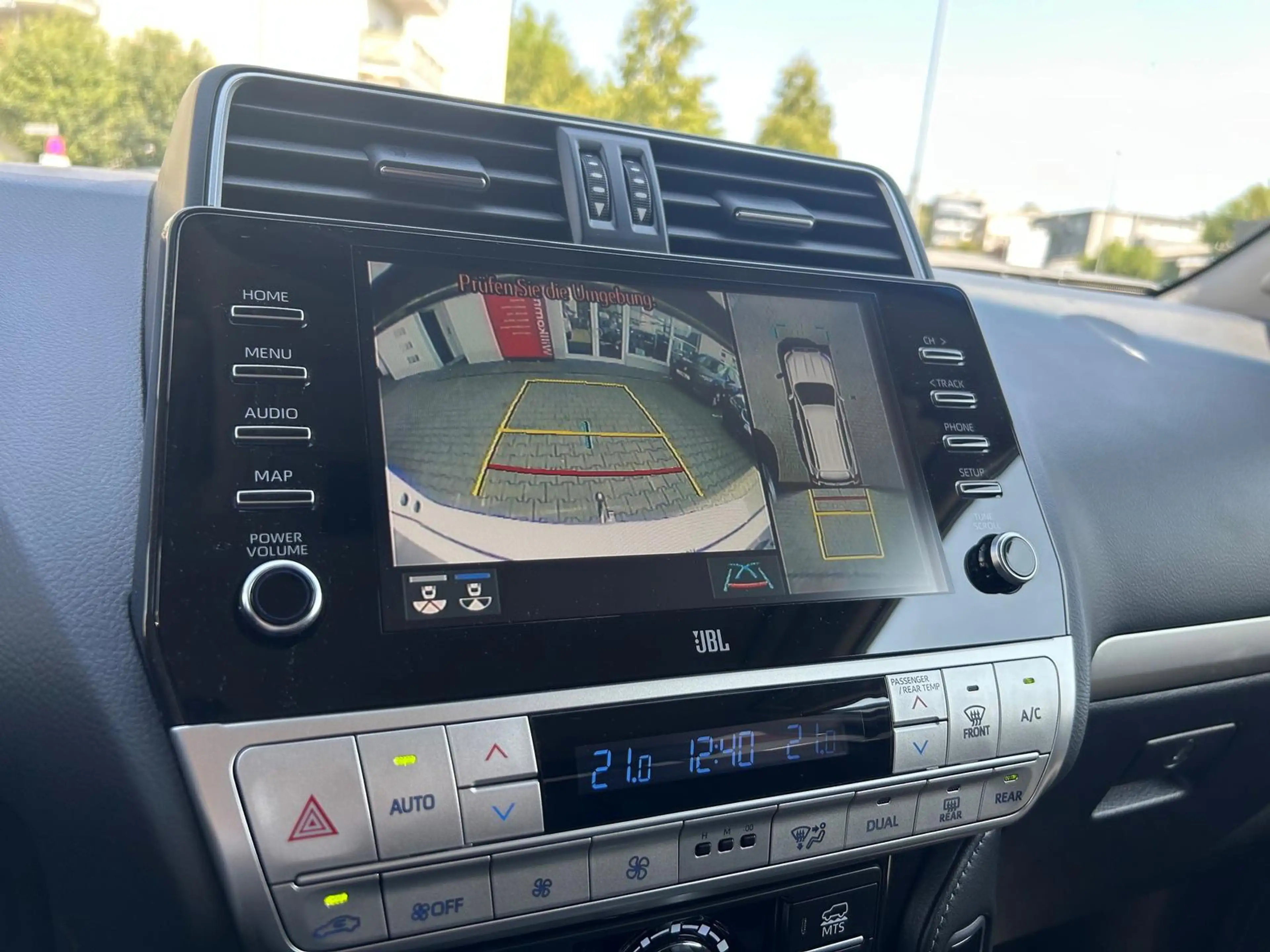 Toyota Land Cruiser 2.8 Tec AHK 360° Sitzbelüftung — photo 11