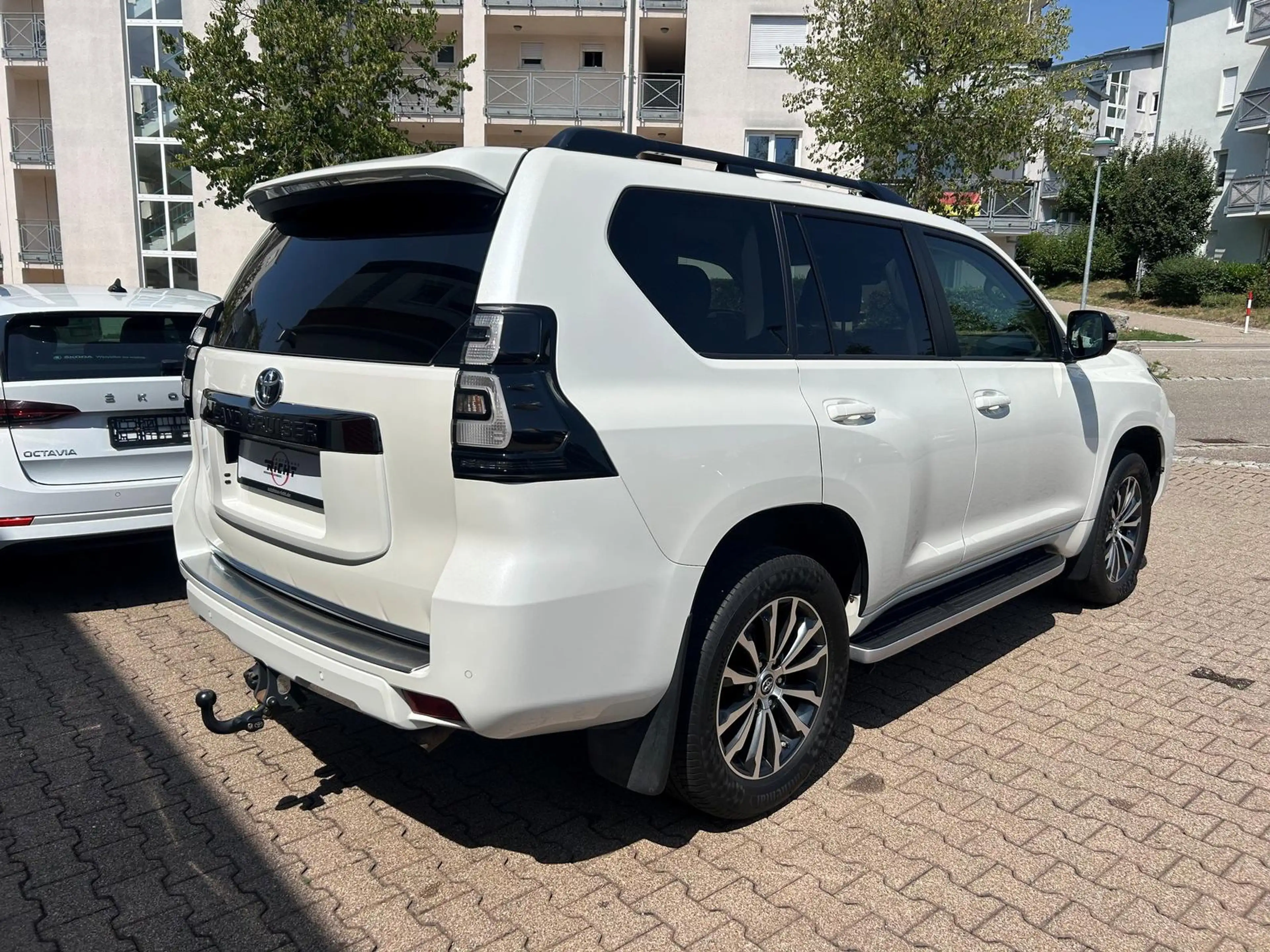 Toyota Land Cruiser 2.8 Tec AHK 360° Sitzbelüftung — photo 5