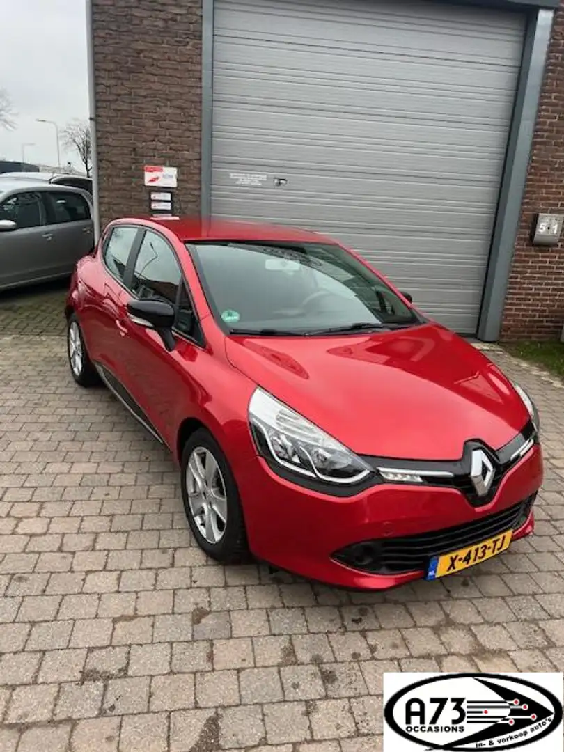 Renault Clio 1.2 Collection Rood - 1