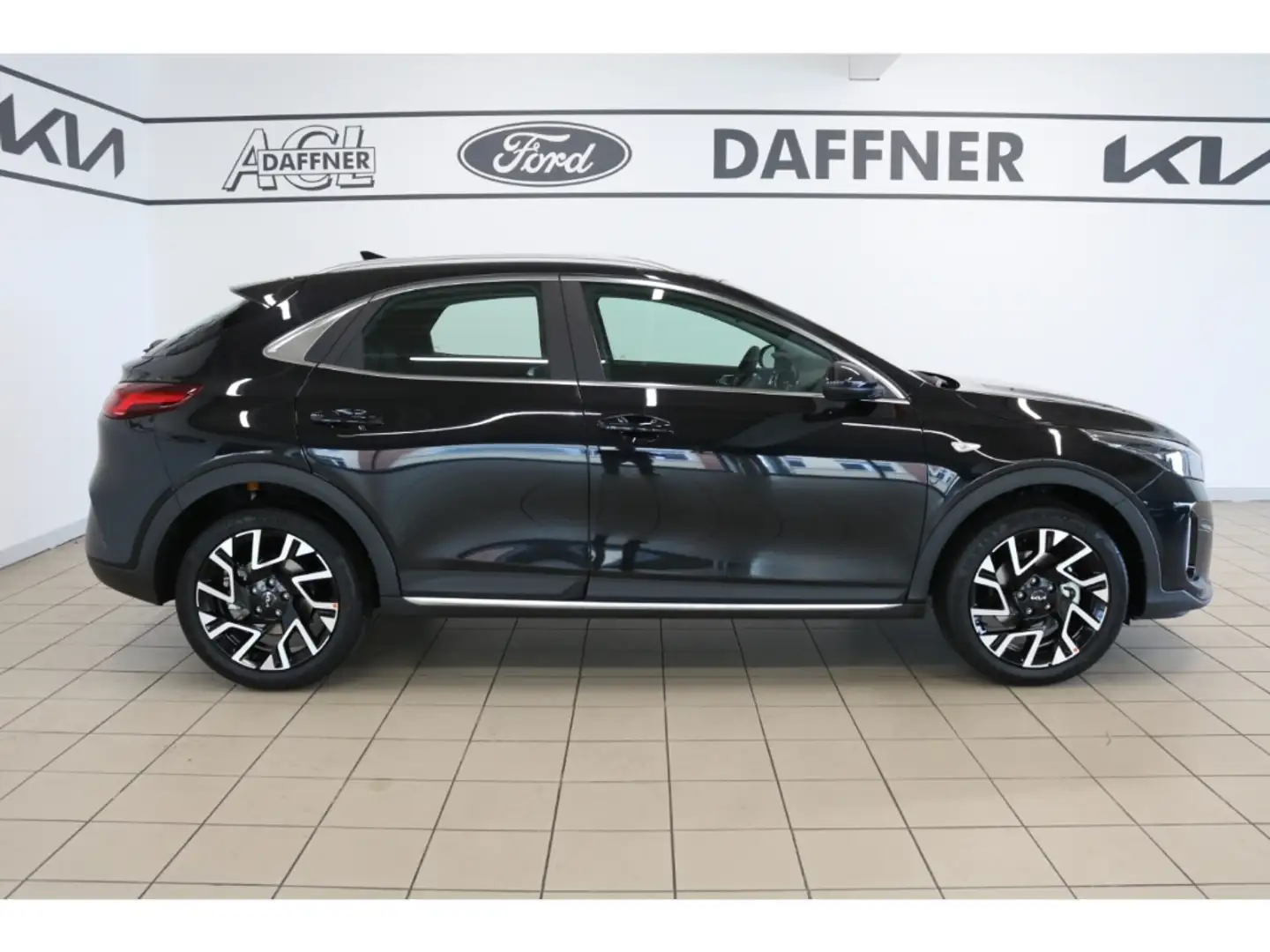 Kia XCeed Vision 1.0 T-GDI Navi SHZ Kamera Tempomat Noir - 2