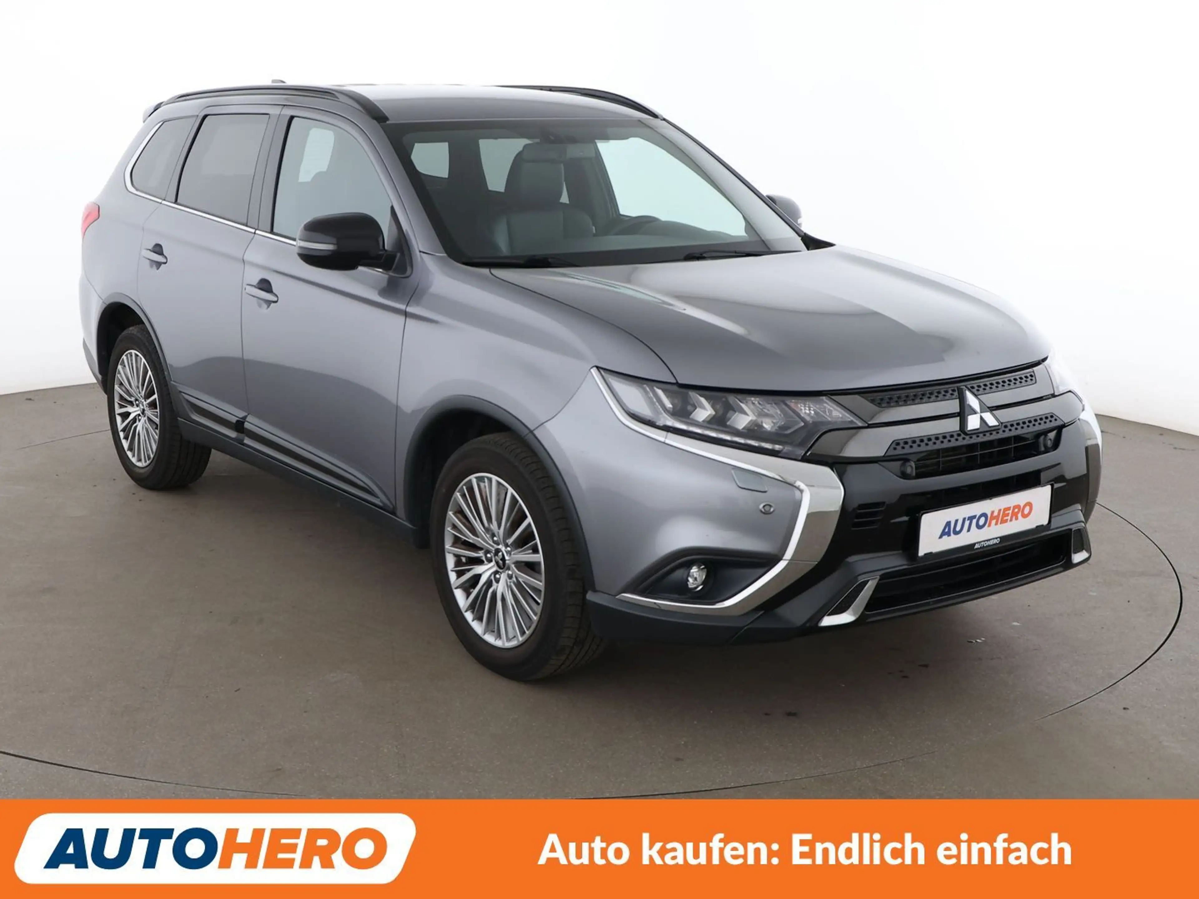 Mitsubishi Outlander 2.0 MIVEC Active+ 4WD Aut.*NAVI*BI-LED*TEMPO*CAM* — photo 8