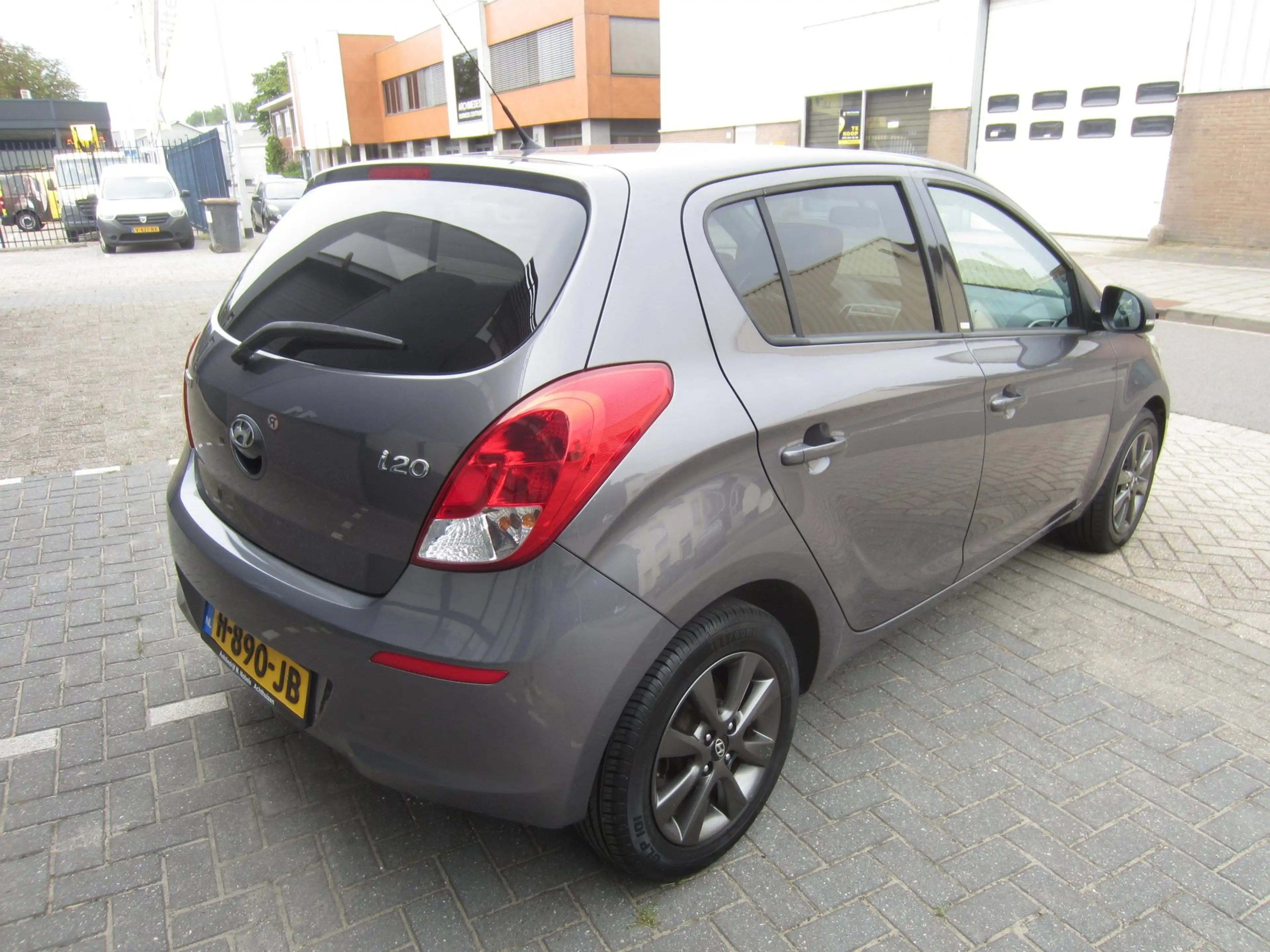 Hyundai i20 1.4i i-Motion 2015 Automaat Airco Led Cruise APK! — photo 5