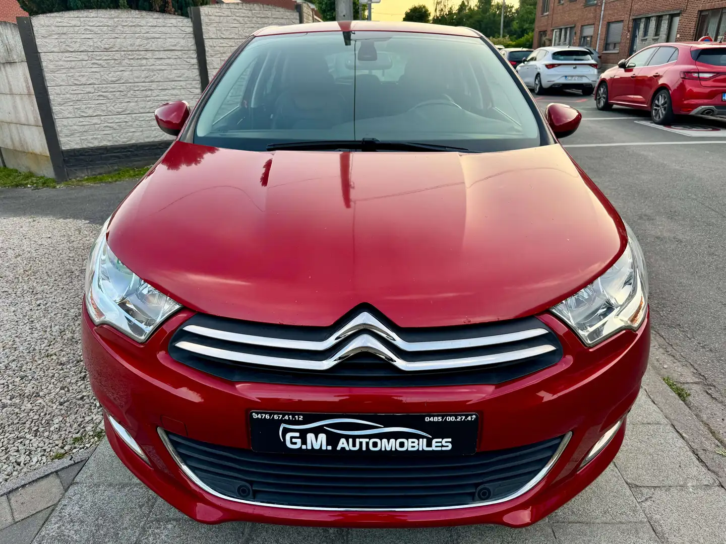 Citroen C4 1.2 Exclusive*CUIR*AIRCO*1ER PROP+CARNET*ETAT IMPC Rouge - 2