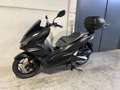 Honda PCX 125 met topcase in zeer mooie staat - thumbnail 8
