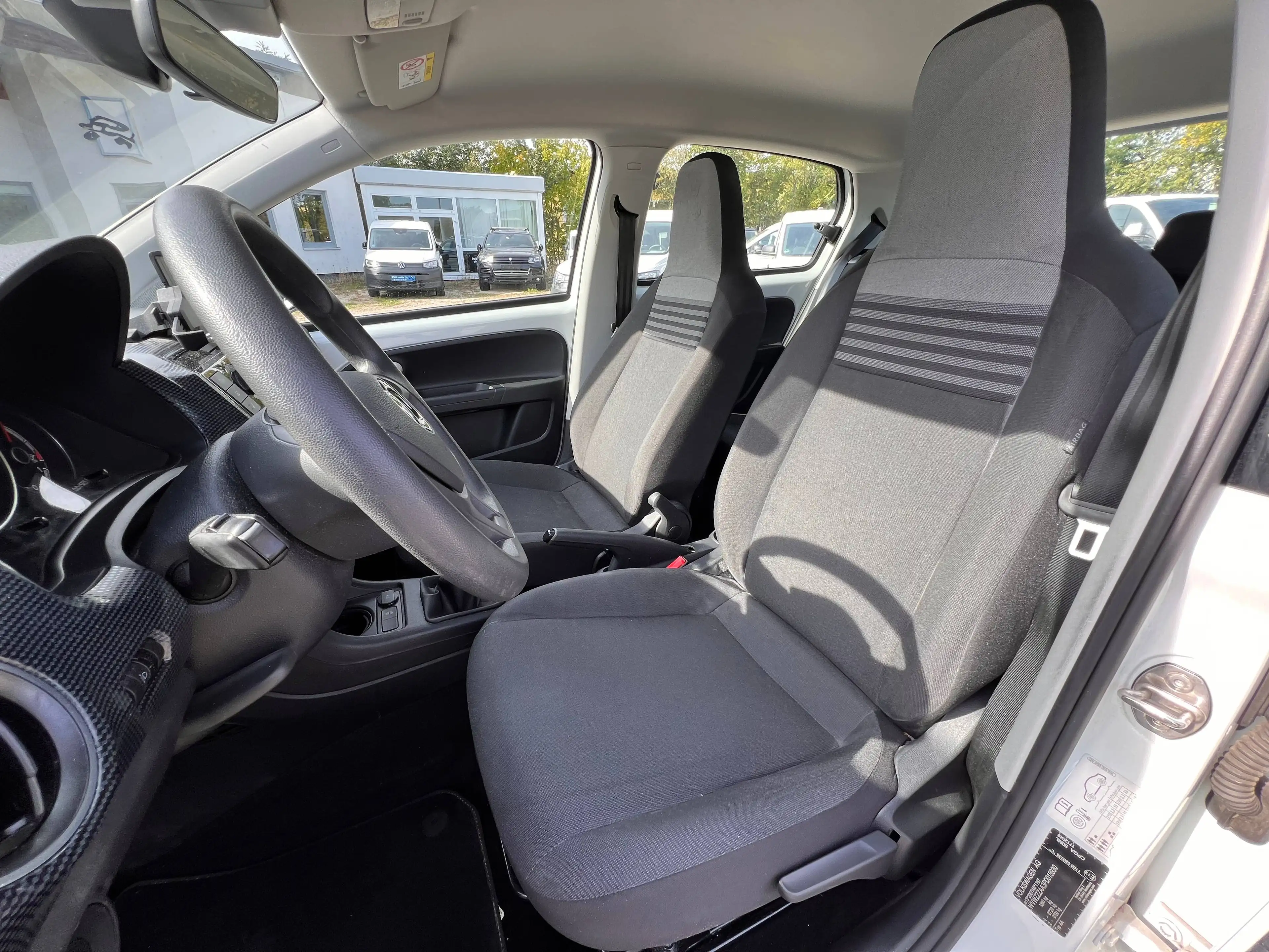 Volkswagen up! co up! CNG Erdgas SHZ PDC GRA NSW Kamera — photo 6