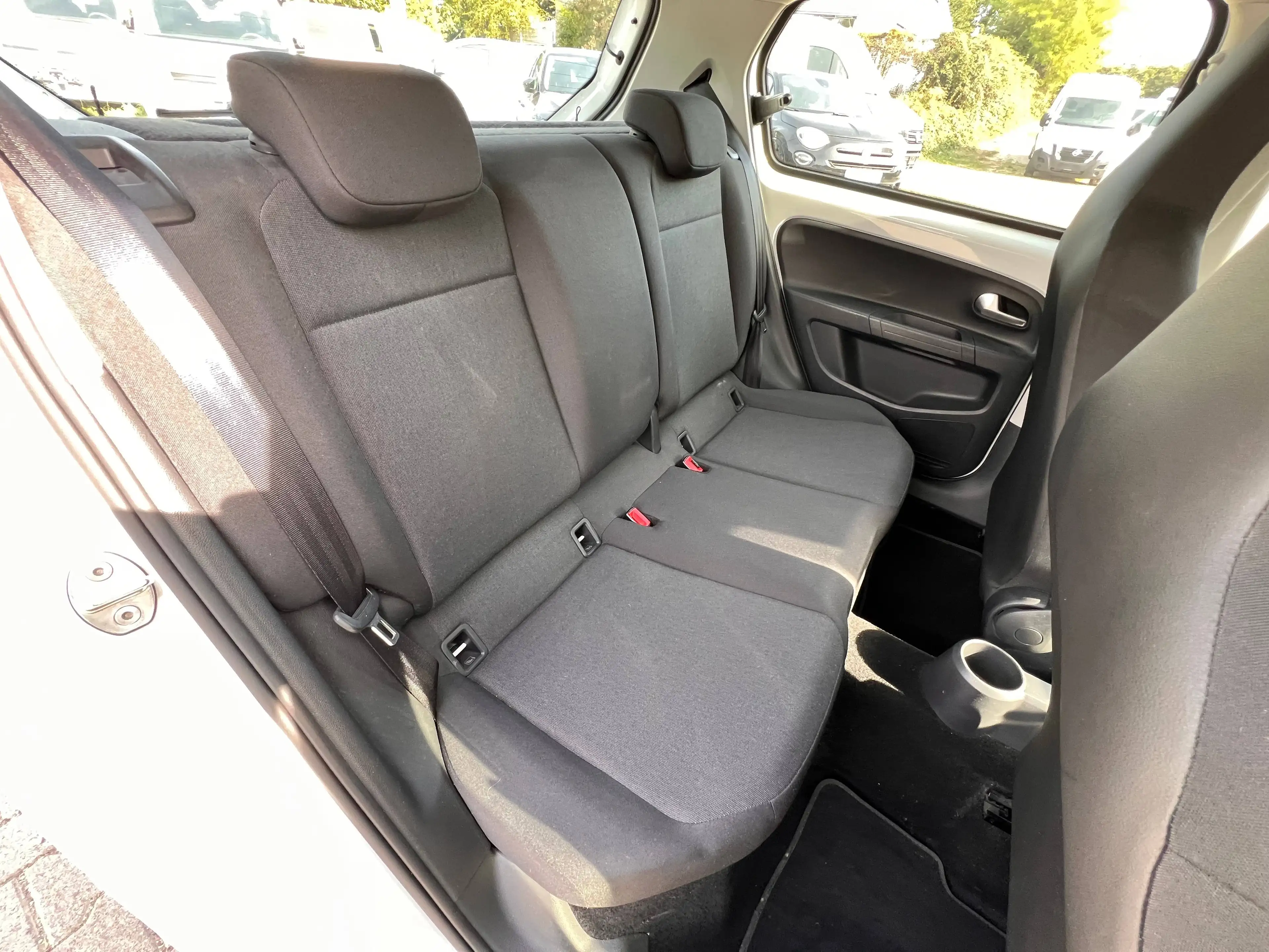 Volkswagen up! co up! CNG Erdgas SHZ PDC GRA NSW Kamera — photo 15